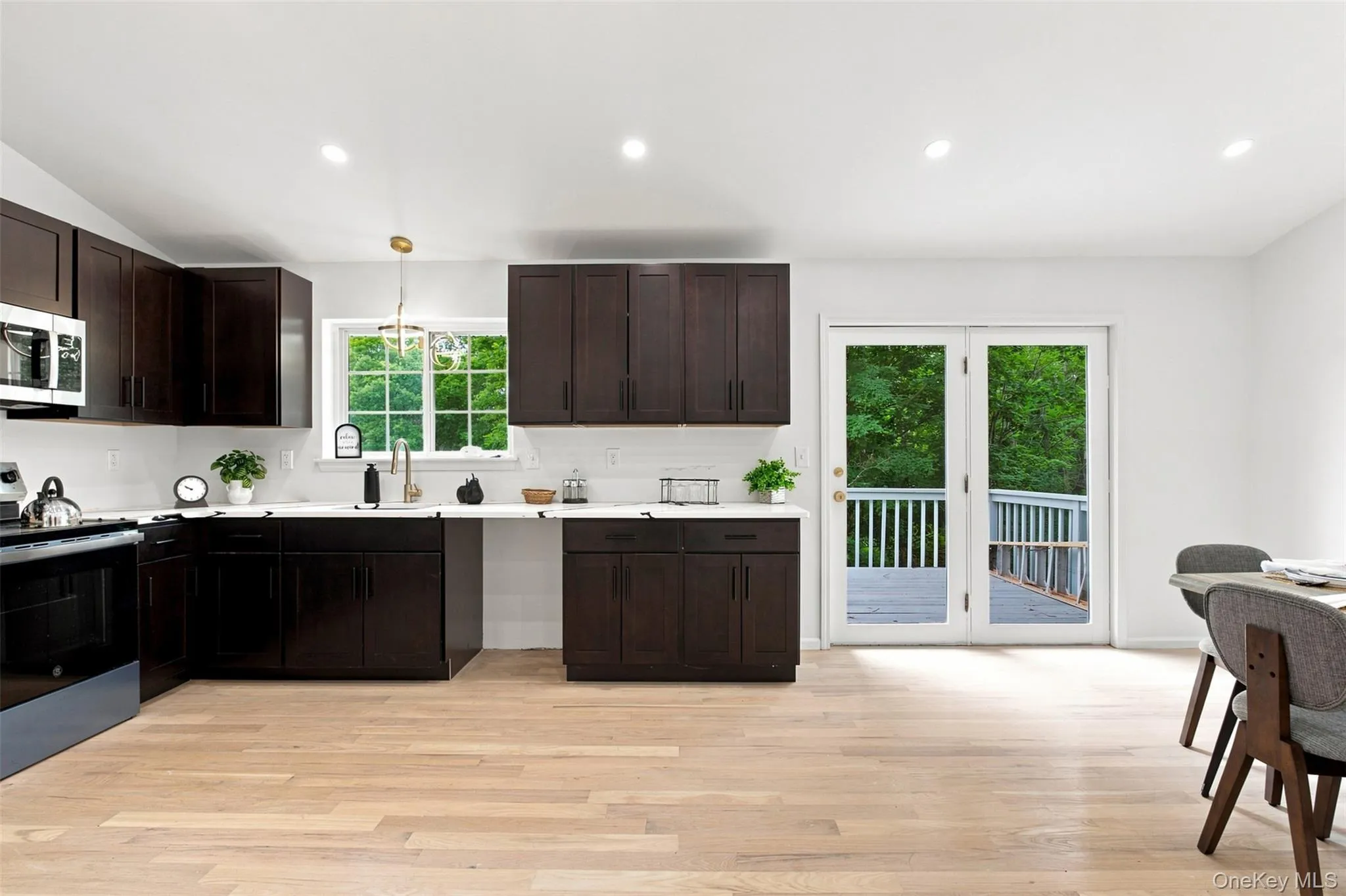 600 Twin Arch Road, New Windsor, NY, 3 Bedrooms Bedrooms, 7 Rooms Rooms,3 BathroomsBathrooms,Residential,For Rent,Twin Arch,0,1032934 600 Twin Arch Road, New Windsor, NY, 3 Bedrooms Bedrooms, 7 Rooms Rooms,3 BathroomsBathrooms,Residential,For Rent,Twin Arch,0,1032934