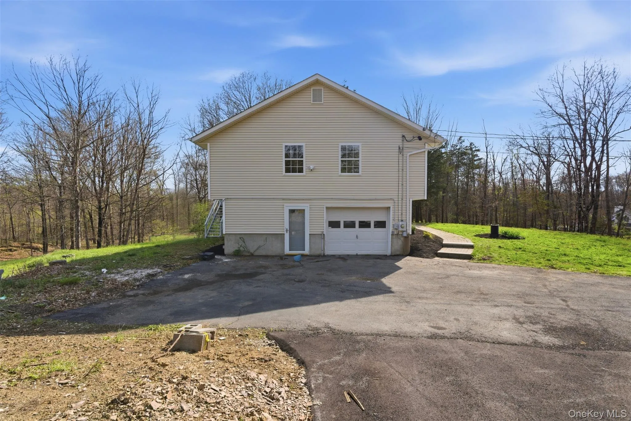 600 Twin Arch Road, New Windsor, NY, 3 Bedrooms Bedrooms, 7 Rooms Rooms,3 BathroomsBathrooms,Residential,For Rent,Twin Arch,0,1032934 600 Twin Arch Road, New Windsor, NY, 3 Bedrooms Bedrooms, 7 Rooms Rooms,3 BathroomsBathrooms,Residential,For Rent,Twin Arch,0,1032934