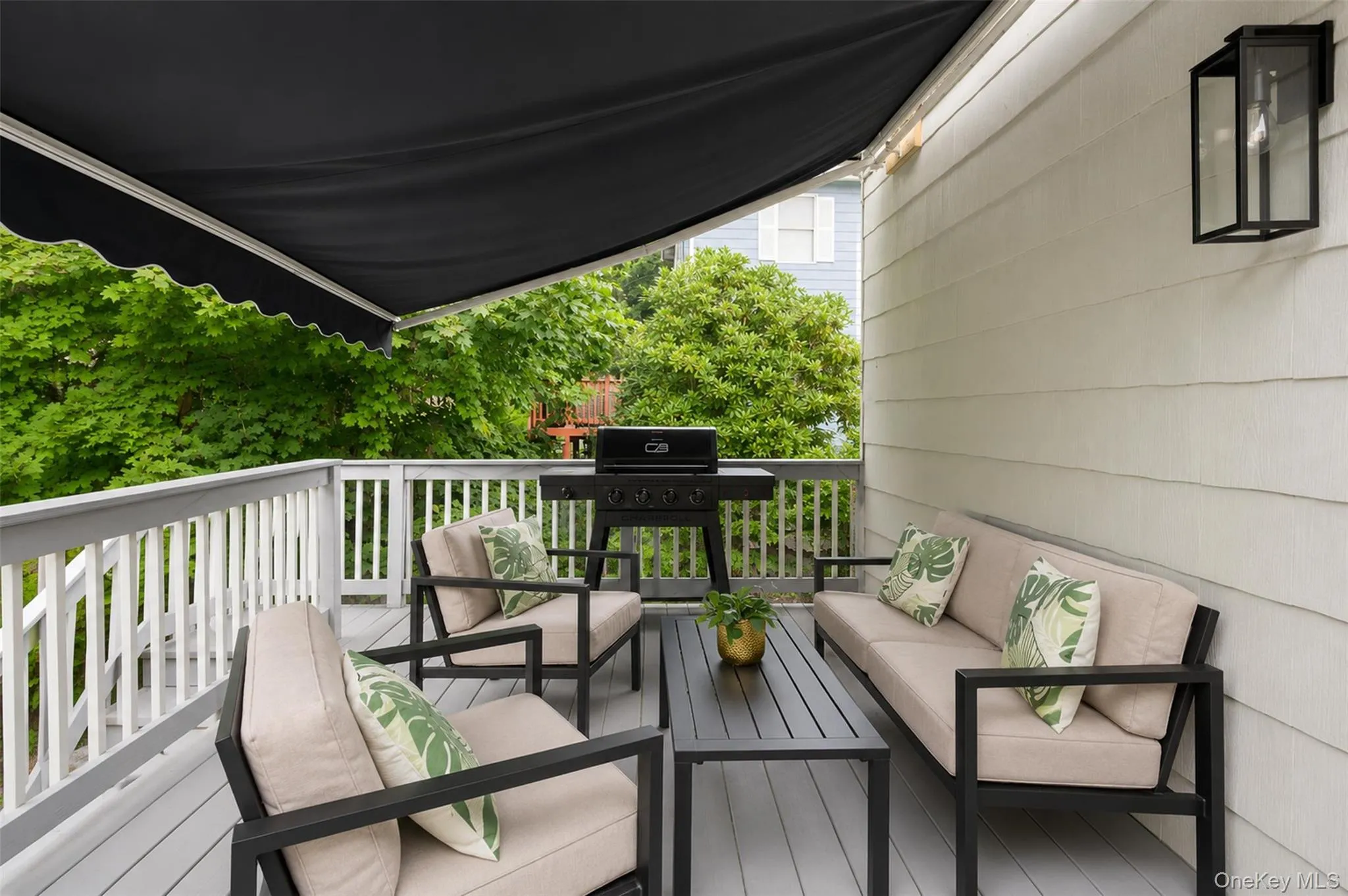 21 Shuit Place, Woodbury, NY, 3 Bedrooms Bedrooms, 6 Rooms Rooms,1 BathroomBathrooms,Residential,For Rent,Shuit,0,1032942 21 Shuit Place, Woodbury, NY, 3 Bedrooms Bedrooms, 6 Rooms Rooms,1 BathroomBathrooms,Residential,For Rent,Shuit,0,1032942