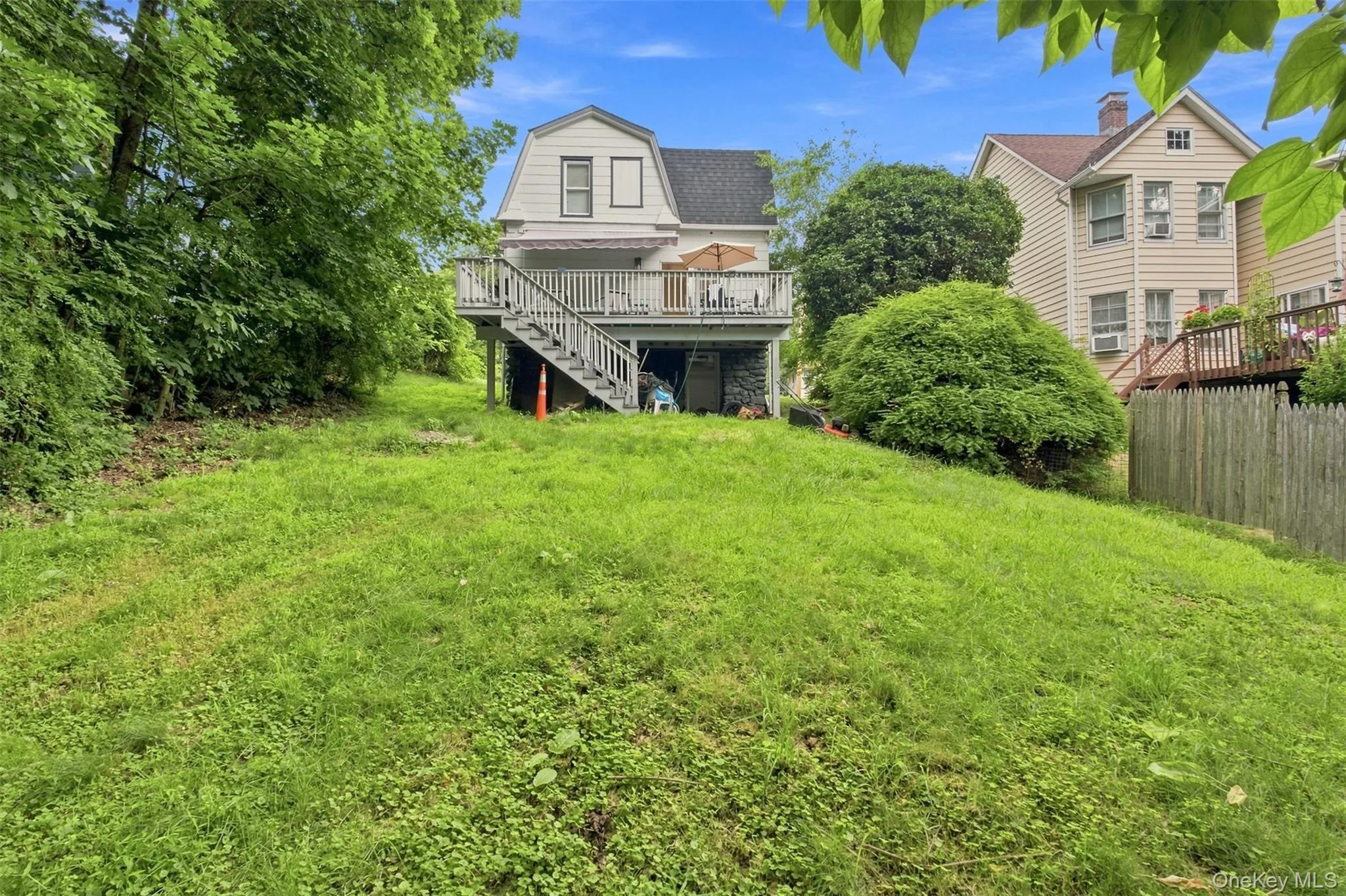 21 Shuit Place, Woodbury, NY, 3 Bedrooms Bedrooms, 6 Rooms Rooms,1 BathroomBathrooms,Residential,For Rent,Shuit,0,1032942 21 Shuit Place, Woodbury, NY, 3 Bedrooms Bedrooms, 6 Rooms Rooms,1 BathroomBathrooms,Residential,For Rent,Shuit,0,1032942