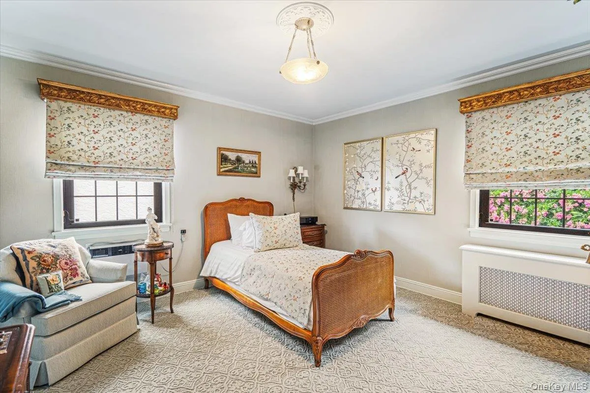 78-20 222nd Street, New York, NY, 3 Bedrooms Bedrooms, 6 Rooms Rooms,1 BathroomBathrooms,Residential,For Rent,222nd,0,1032945 78-20 222nd Street, New York, NY, 3 Bedrooms Bedrooms, 6 Rooms Rooms,1 BathroomBathrooms,Residential,For Rent,222nd,0,1032945