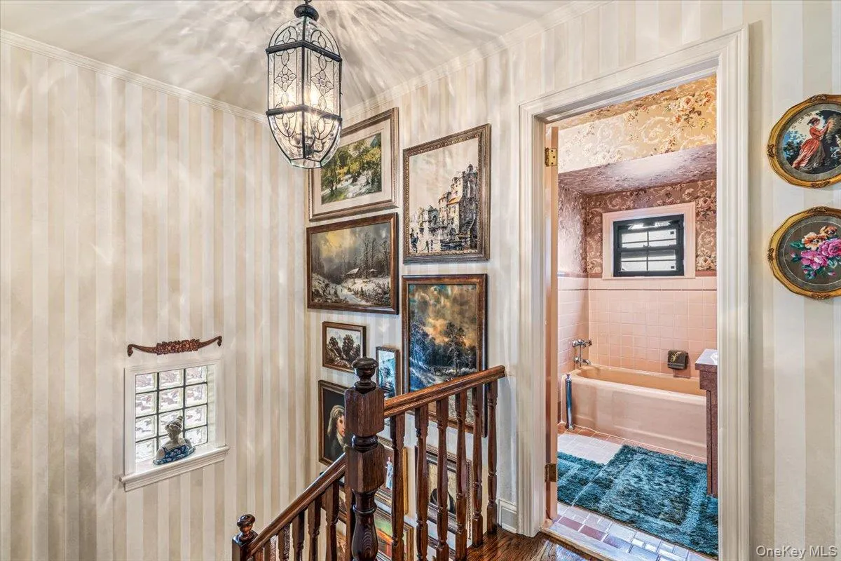 78-20 222nd Street, New York, NY, 3 Bedrooms Bedrooms, 6 Rooms Rooms,1 BathroomBathrooms,Residential,For Rent,222nd,0,1032945 78-20 222nd Street, New York, NY, 3 Bedrooms Bedrooms, 6 Rooms Rooms,1 BathroomBathrooms,Residential,For Rent,222nd,0,1032945