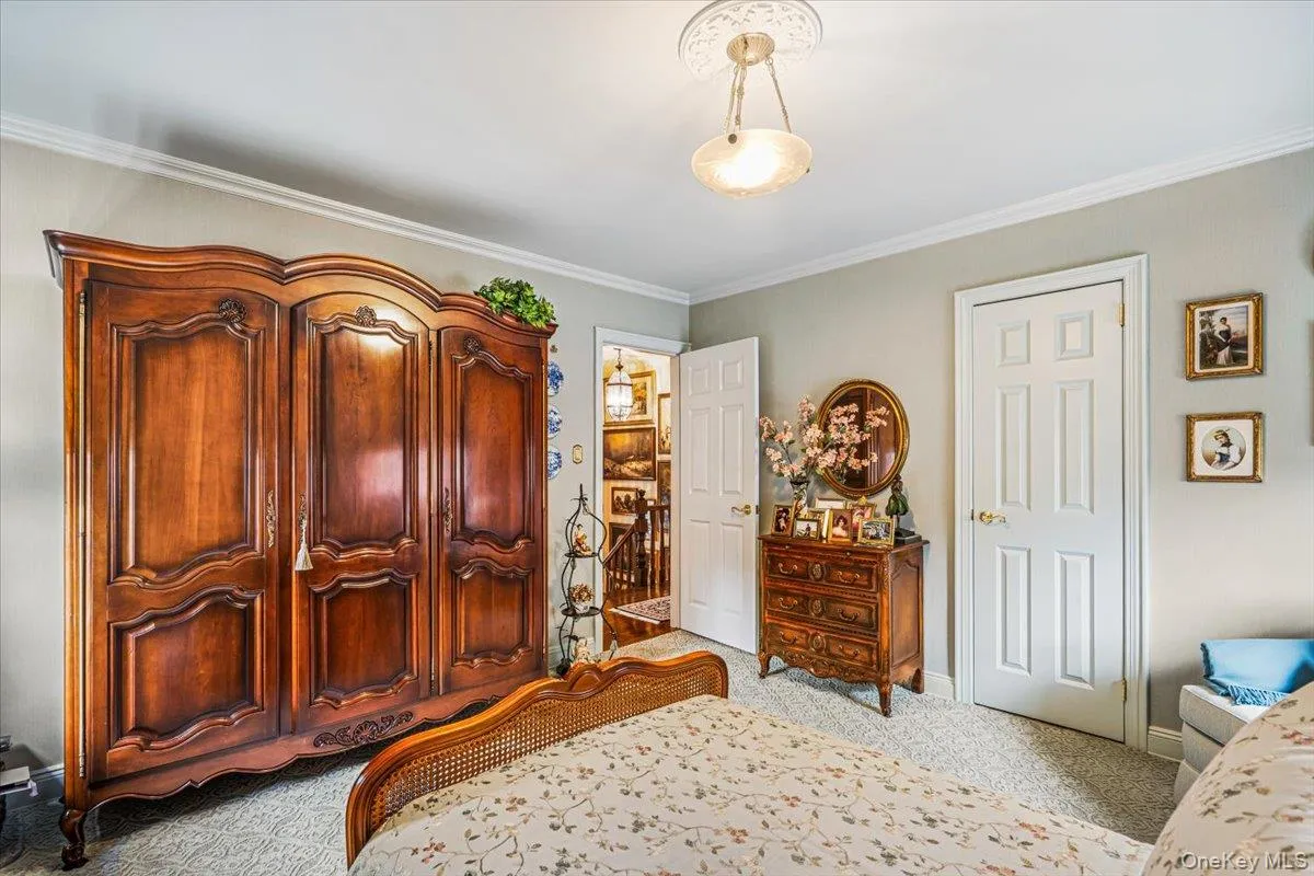 78-20 222nd Street, New York, NY, 3 Bedrooms Bedrooms, 6 Rooms Rooms,1 BathroomBathrooms,Residential,For Rent,222nd,0,1032945 78-20 222nd Street, New York, NY, 3 Bedrooms Bedrooms, 6 Rooms Rooms,1 BathroomBathrooms,Residential,For Rent,222nd,0,1032945