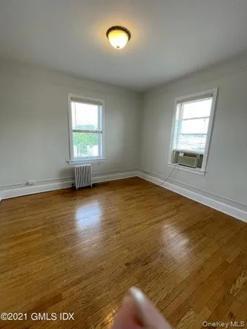 271 Greenwich Avenue, Greenwich, CT, 1 Bedroom Bedrooms, 4 Room Rooms,1 BathroomBathrooms,Residential Lease,For Rent,Greenwich,0,1032951 271 Greenwich Avenue, Greenwich, CT, 1 Bedroom Bedrooms, 4 Room Rooms,1 BathroomBathrooms,Residential Lease,For Rent,Greenwich,0,1032951