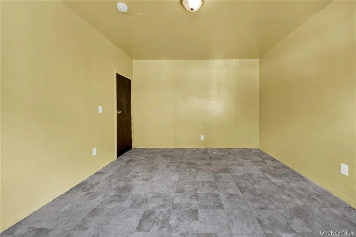 89 Saratoga Avenue, Yonkers, NY, 4 Bedrooms Bedrooms, 5 Rooms Rooms,1 BathroomBathrooms,Residential Lease,For Rent,Saratoga,0,1032955 89 Saratoga Avenue, Yonkers, NY, 4 Bedrooms Bedrooms, 5 Rooms Rooms,1 BathroomBathrooms,Residential Lease,For Rent,Saratoga,0,1032955