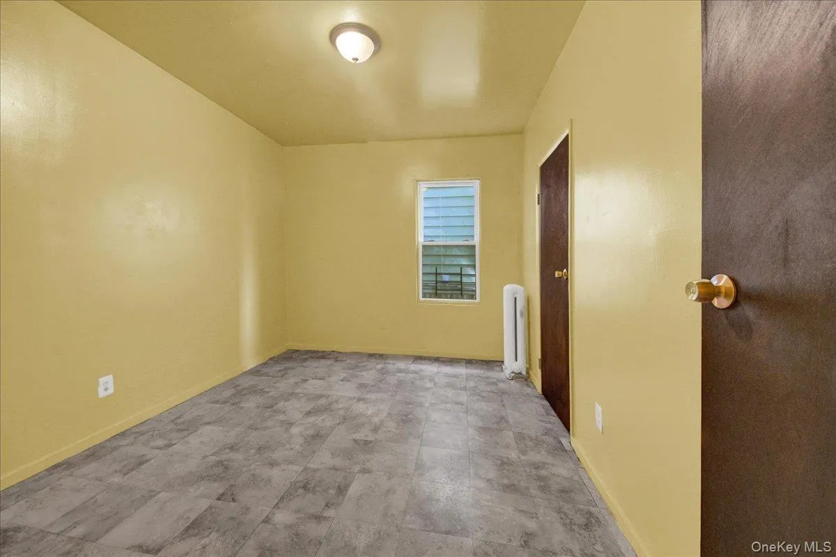 89 Saratoga Avenue, Yonkers, NY, 4 Bedrooms Bedrooms, 5 Rooms Rooms,1 BathroomBathrooms,Residential Lease,For Rent,Saratoga,0,1032955 89 Saratoga Avenue, Yonkers, NY, 4 Bedrooms Bedrooms, 5 Rooms Rooms,1 BathroomBathrooms,Residential Lease,For Rent,Saratoga,0,1032955
