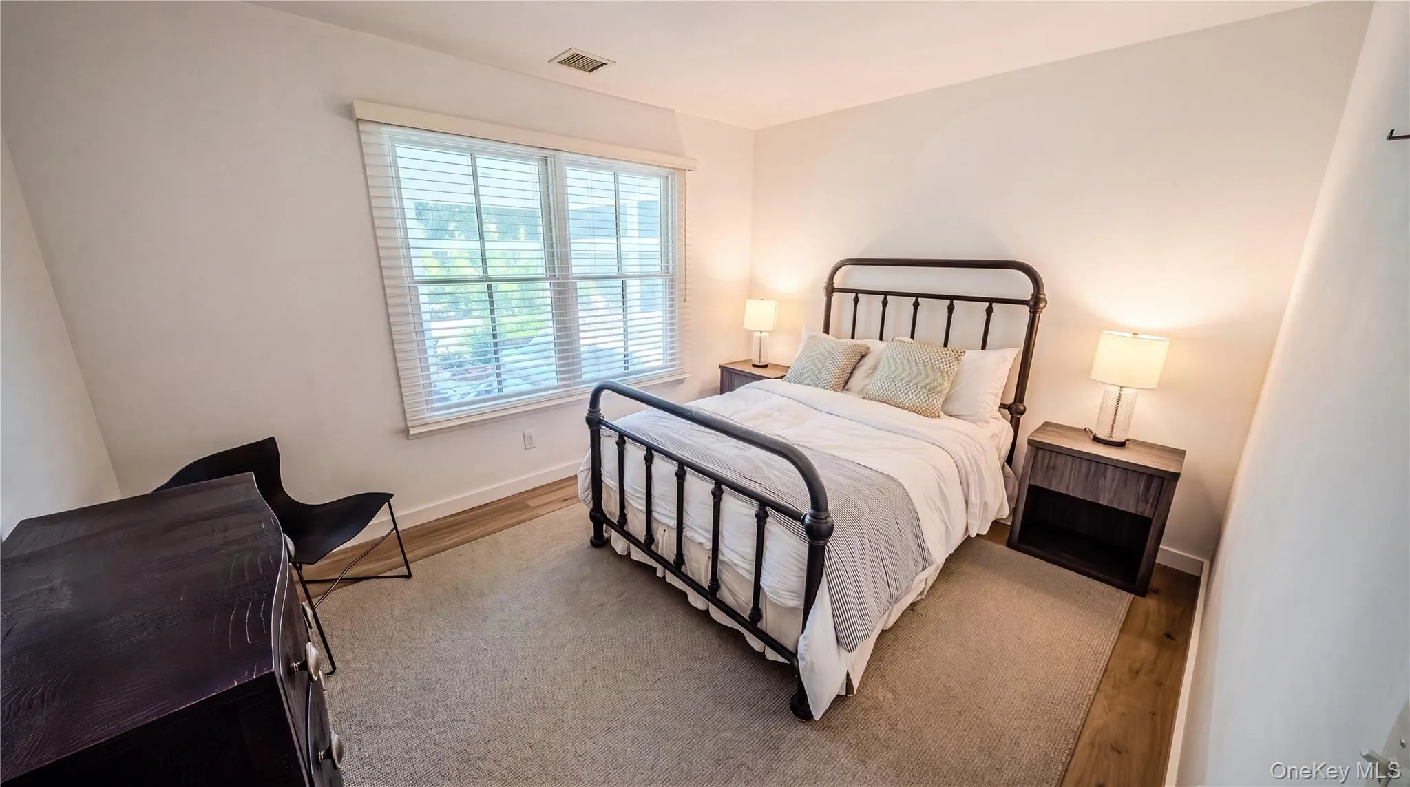 36 Breezy Drive, Southampton, NY, 4 Bedrooms Bedrooms, 11 Rooms Rooms,3 BathroomsBathrooms,Residential,For Rent,Breezy,0,1032956 36 Breezy Drive, Southampton, NY, 4 Bedrooms Bedrooms, 11 Rooms Rooms,3 BathroomsBathrooms,Residential,For Rent,Breezy,0,1032956