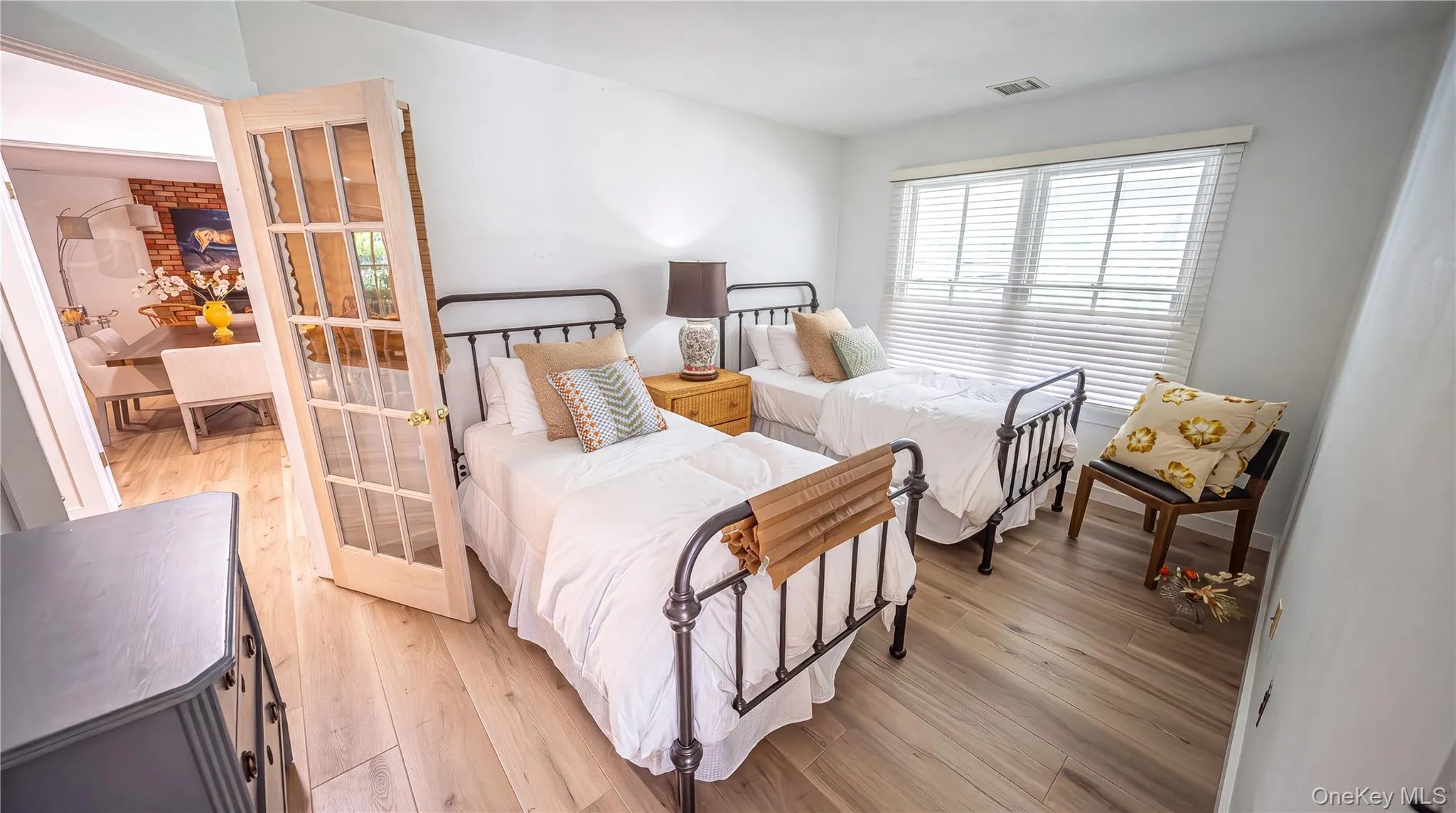 36 Breezy Drive, Southampton, NY, 4 Bedrooms Bedrooms, 11 Rooms Rooms,3 BathroomsBathrooms,Residential,For Rent,Breezy,0,1032956 36 Breezy Drive, Southampton, NY, 4 Bedrooms Bedrooms, 11 Rooms Rooms,3 BathroomsBathrooms,Residential,For Rent,Breezy,0,1032956