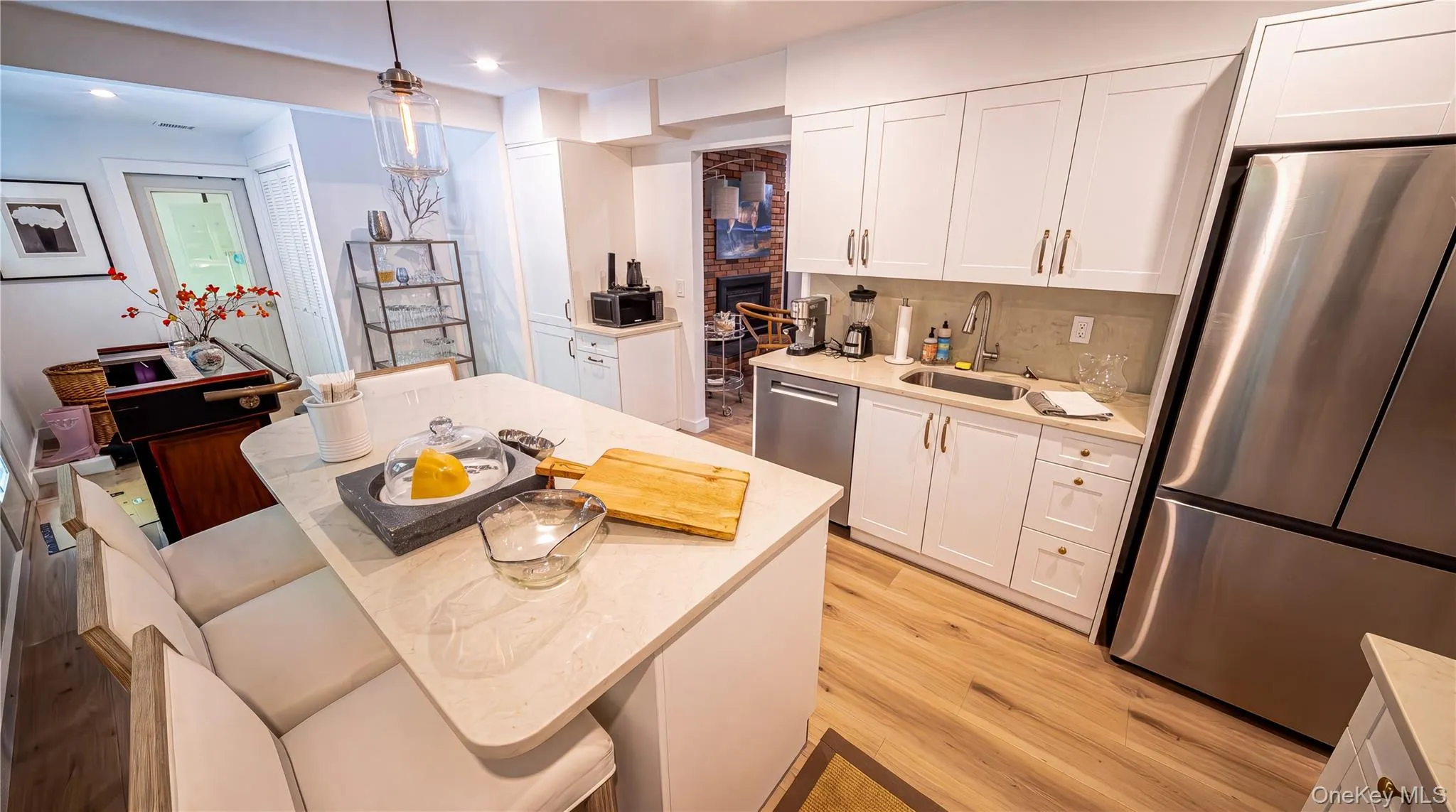 36 Breezy Drive, Southampton, NY, 4 Bedrooms Bedrooms, 11 Rooms Rooms,3 BathroomsBathrooms,Residential,For Rent,Breezy,0,1032956 36 Breezy Drive, Southampton, NY, 4 Bedrooms Bedrooms, 11 Rooms Rooms,3 BathroomsBathrooms,Residential,For Rent,Breezy,0,1032956