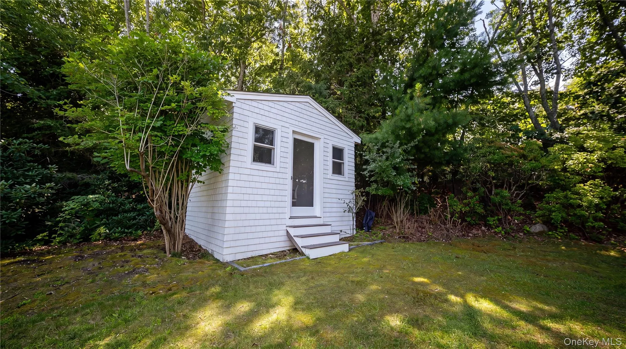 36 Breezy Drive, Southampton, NY, 4 Bedrooms Bedrooms, 11 Rooms Rooms,3 BathroomsBathrooms,Residential,For Rent,Breezy,0,1032956 36 Breezy Drive, Southampton, NY, 4 Bedrooms Bedrooms, 11 Rooms Rooms,3 BathroomsBathrooms,Residential,For Rent,Breezy,0,1032956