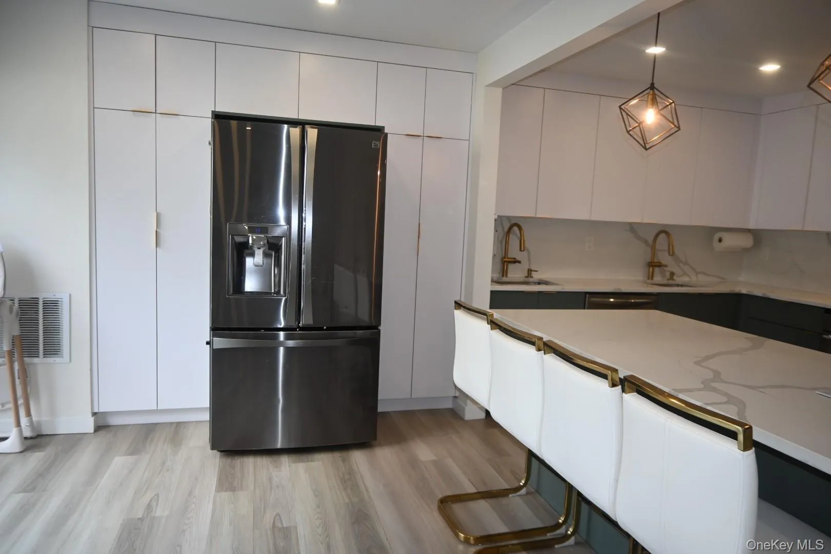 18 Alan Road, Ramapo, NY, 3 Bedrooms Bedrooms, 6 Rooms Rooms,2 BathroomsBathrooms,Residential,For Rent,Alan,0,1032957 18 Alan Road, Ramapo, NY, 3 Bedrooms Bedrooms, 6 Rooms Rooms,2 BathroomsBathrooms,Residential,For Rent,Alan,0,1032957