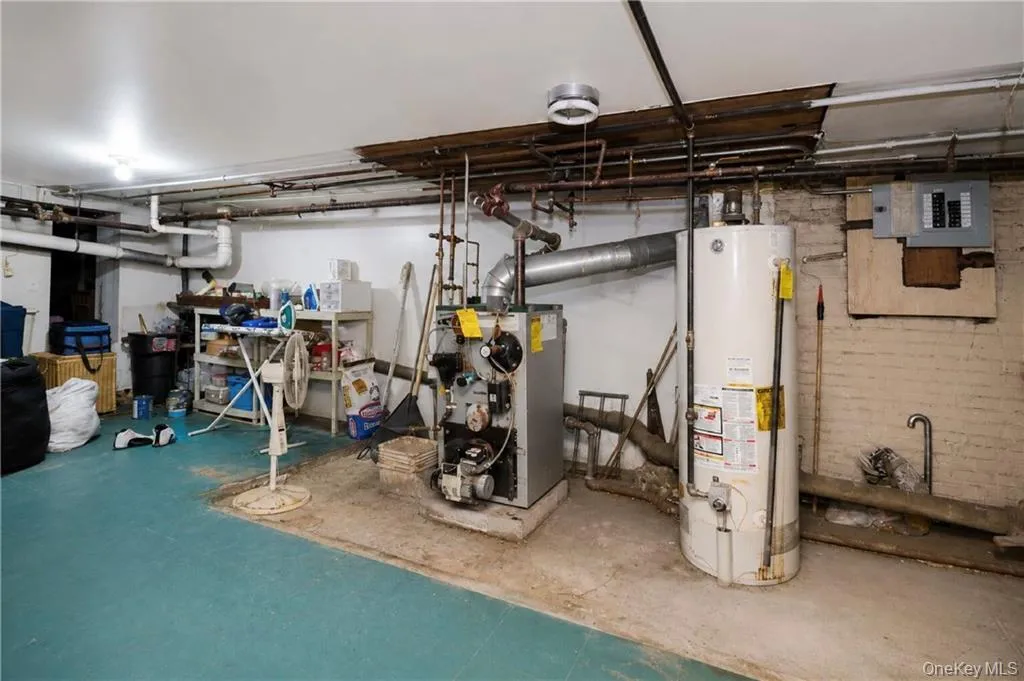 123 Milford Street, New York, NY, 3 Bedrooms Bedrooms, 6 Rooms Rooms,1 BathroomBathrooms,Residential,For Rent,Milford,0,1032959 123 Milford Street, New York, NY, 3 Bedrooms Bedrooms, 6 Rooms Rooms,1 BathroomBathrooms,Residential,For Rent,Milford,0,1032959