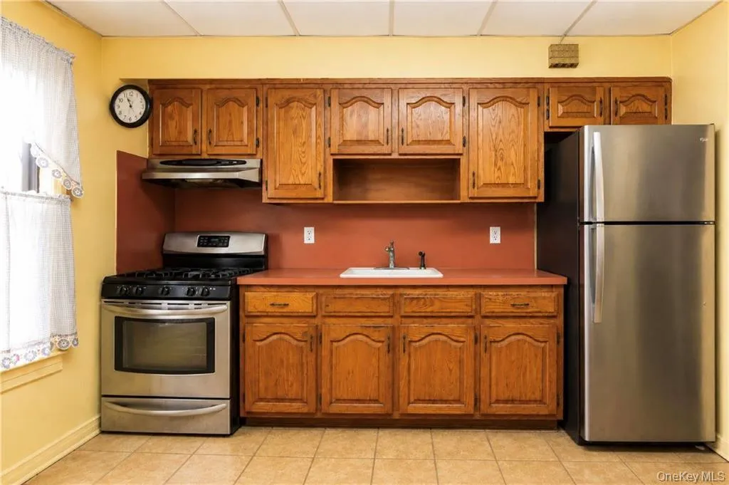 123 Milford Street, New York, NY, 3 Bedrooms Bedrooms, 6 Rooms Rooms,1 BathroomBathrooms,Residential,For Rent,Milford,0,1032959 123 Milford Street, New York, NY, 3 Bedrooms Bedrooms, 6 Rooms Rooms,1 BathroomBathrooms,Residential,For Rent,Milford,0,1032959