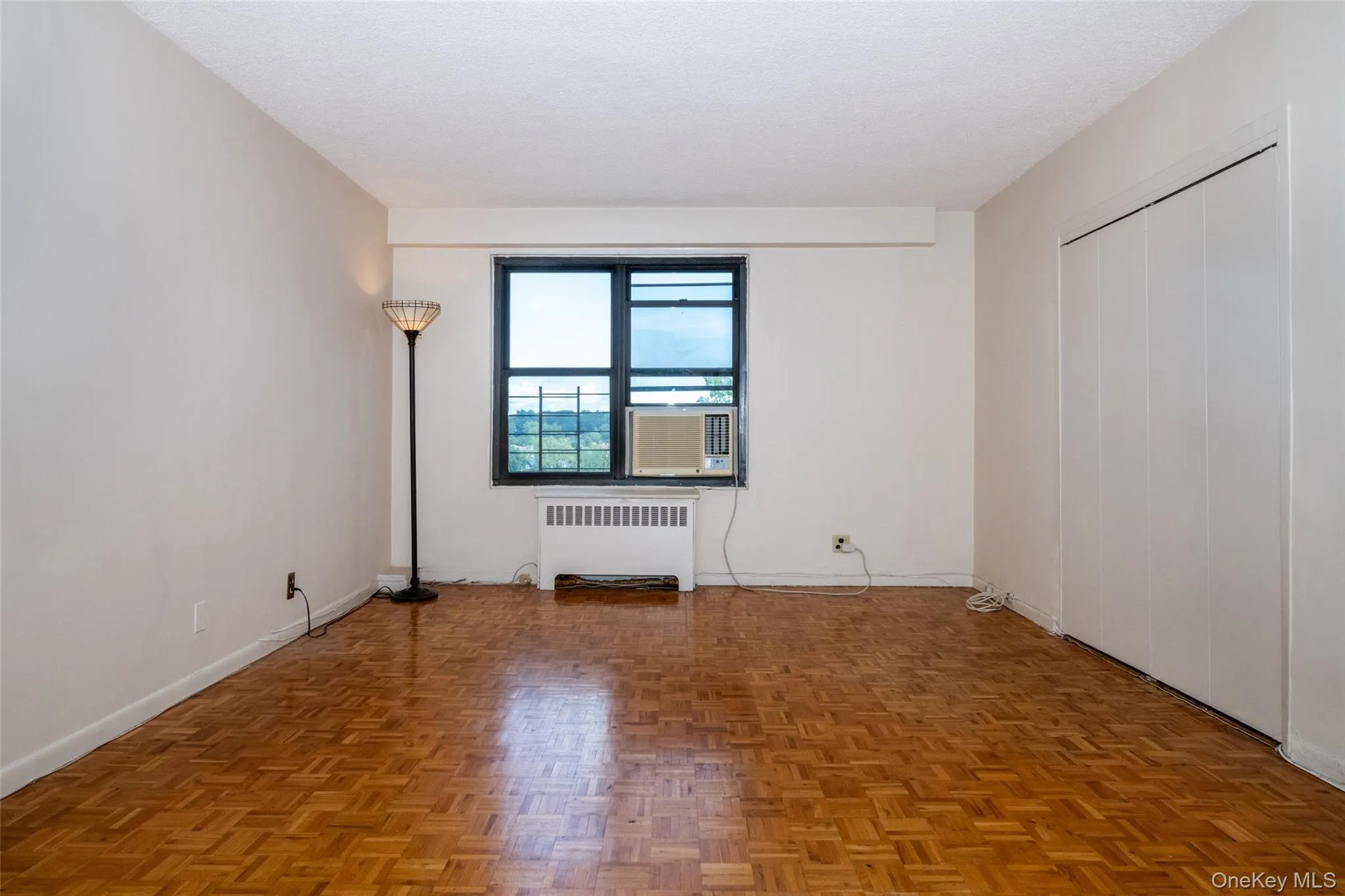 171 Pearsall Drive, Mount Vernon, NY, 2 Bedrooms Bedrooms, 5 Rooms Rooms,2 BathroomsBathrooms,Residential,For Rent,Pearsall,0,1032961 171 Pearsall Drive, Mount Vernon, NY, 2 Bedrooms Bedrooms, 5 Rooms Rooms,2 BathroomsBathrooms,Residential,For Rent,Pearsall,0,1032961