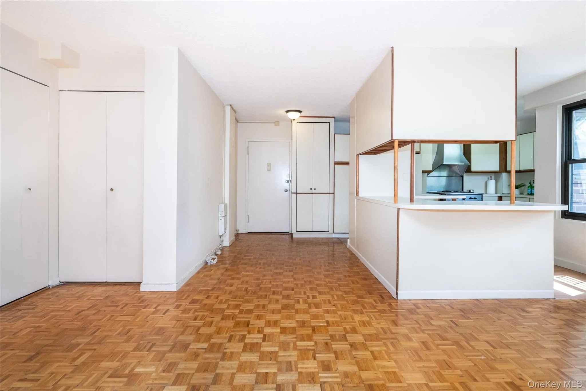171 Pearsall Drive, Mount Vernon, NY, 2 Bedrooms Bedrooms, 5 Rooms Rooms,2 BathroomsBathrooms,Residential,For Rent,Pearsall,0,1032961 171 Pearsall Drive, Mount Vernon, NY, 2 Bedrooms Bedrooms, 5 Rooms Rooms,2 BathroomsBathrooms,Residential,For Rent,Pearsall,0,1032961