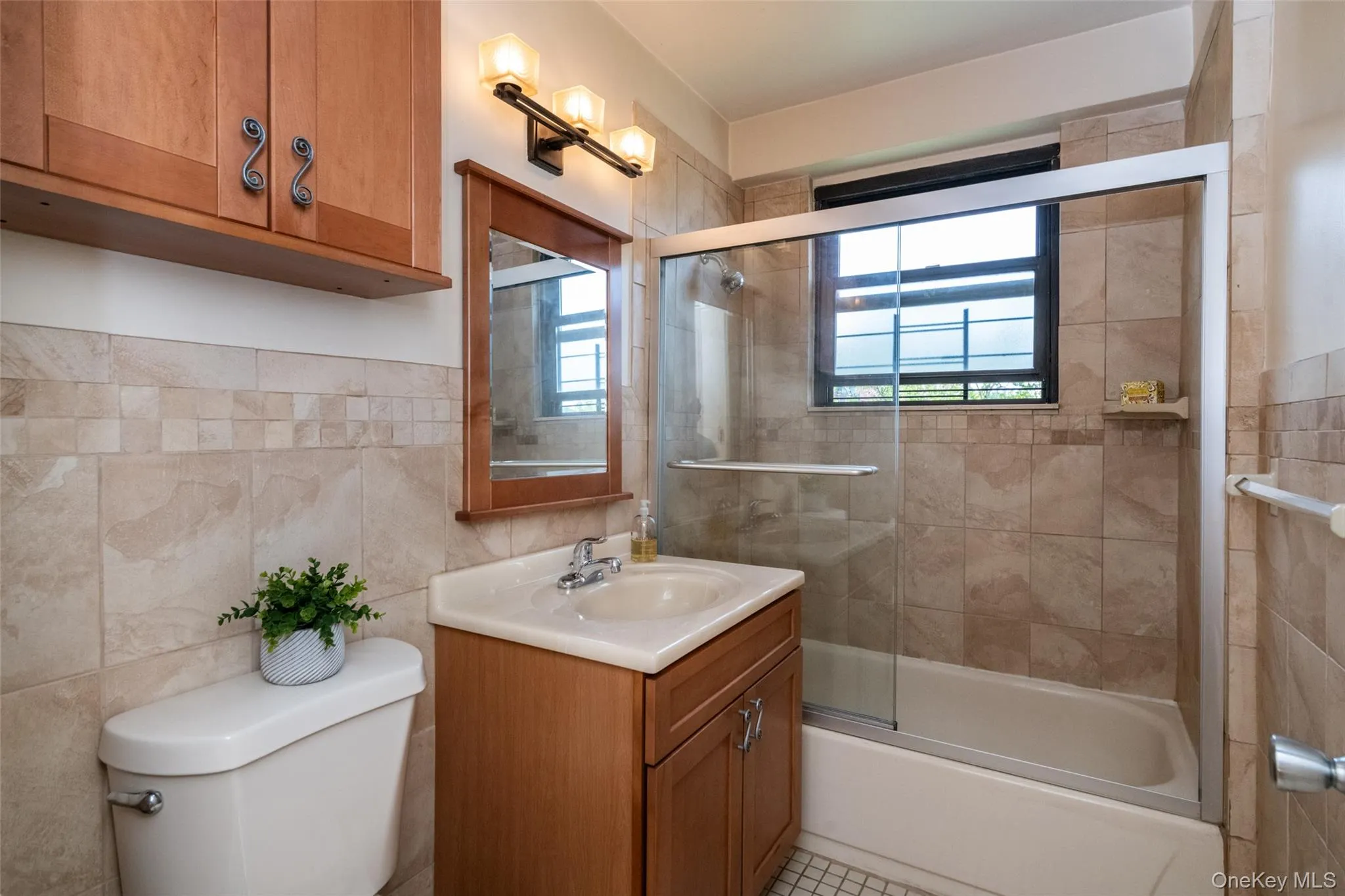 171 Pearsall Drive, Mount Vernon, NY, 2 Bedrooms Bedrooms, 5 Rooms Rooms,2 BathroomsBathrooms,Residential,For Rent,Pearsall,0,1032961 171 Pearsall Drive, Mount Vernon, NY, 2 Bedrooms Bedrooms, 5 Rooms Rooms,2 BathroomsBathrooms,Residential,For Rent,Pearsall,0,1032961