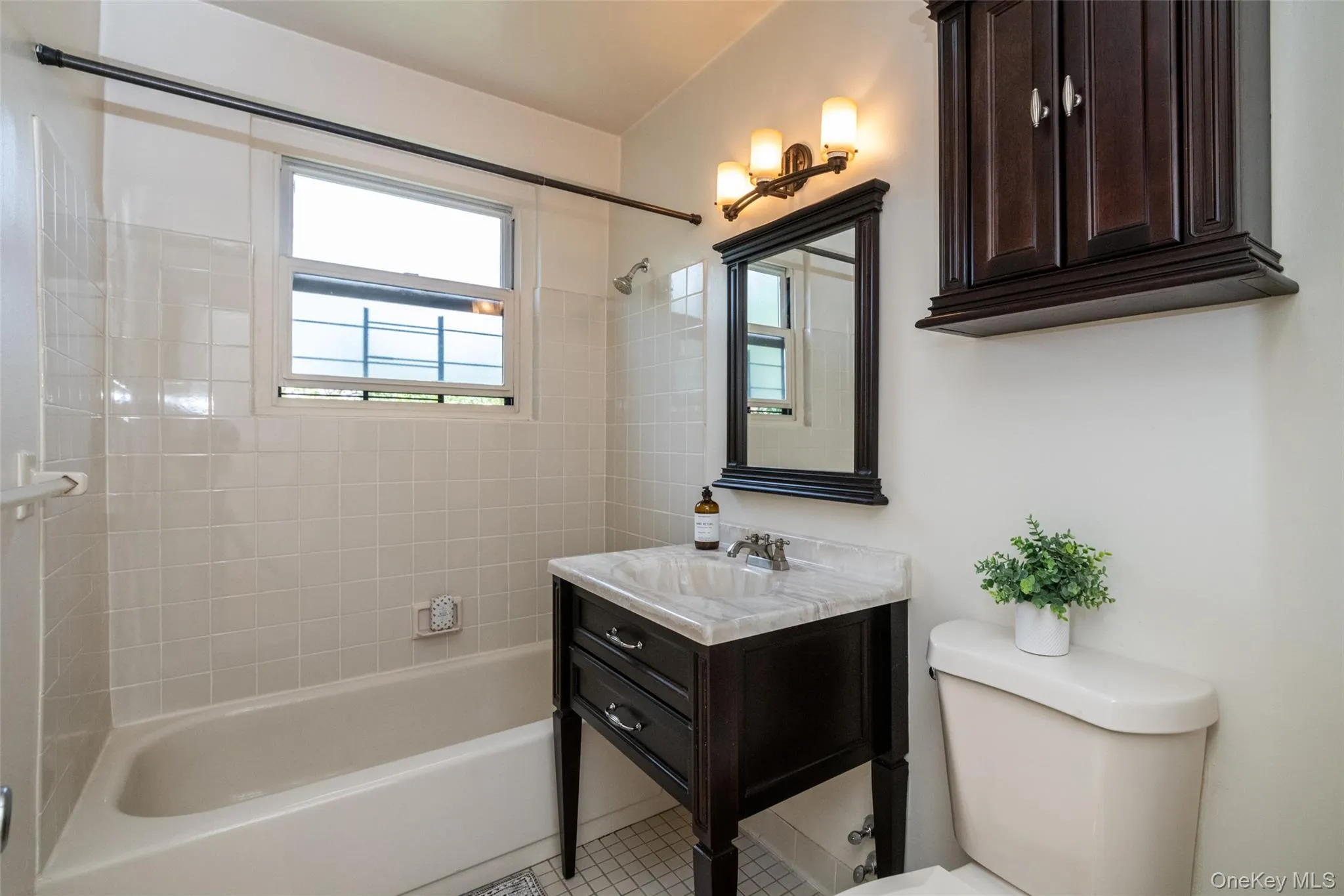 171 Pearsall Drive, Mount Vernon, NY, 2 Bedrooms Bedrooms, 5 Rooms Rooms,2 BathroomsBathrooms,Residential,For Rent,Pearsall,0,1032961 171 Pearsall Drive, Mount Vernon, NY, 2 Bedrooms Bedrooms, 5 Rooms Rooms,2 BathroomsBathrooms,Residential,For Rent,Pearsall,0,1032961