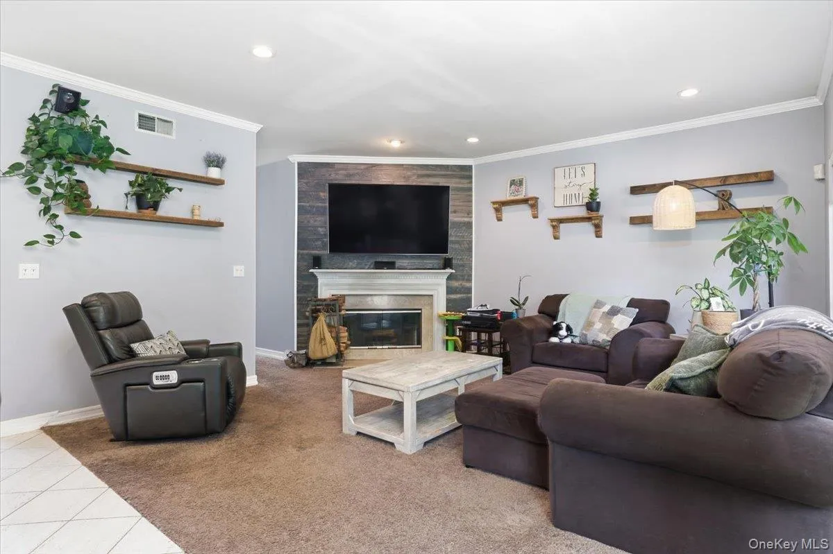 48 Province Drive, Brookhaven, NY, 5 Bedrooms Bedrooms, 15 Rooms Rooms,3 BathroomsBathrooms,Residential,For Rent,Province,0,1032962 48 Province Drive, Brookhaven, NY, 5 Bedrooms Bedrooms, 15 Rooms Rooms,3 BathroomsBathrooms,Residential,For Rent,Province,0,1032962