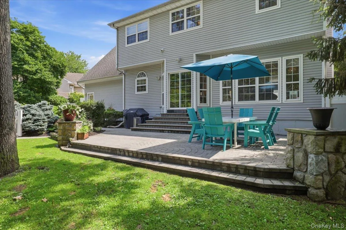 48 Province Drive, Brookhaven, NY, 5 Bedrooms Bedrooms, 15 Rooms Rooms,3 BathroomsBathrooms,Residential,For Rent,Province,0,1032962 48 Province Drive, Brookhaven, NY, 5 Bedrooms Bedrooms, 15 Rooms Rooms,3 BathroomsBathrooms,Residential,For Rent,Province,0,1032962
