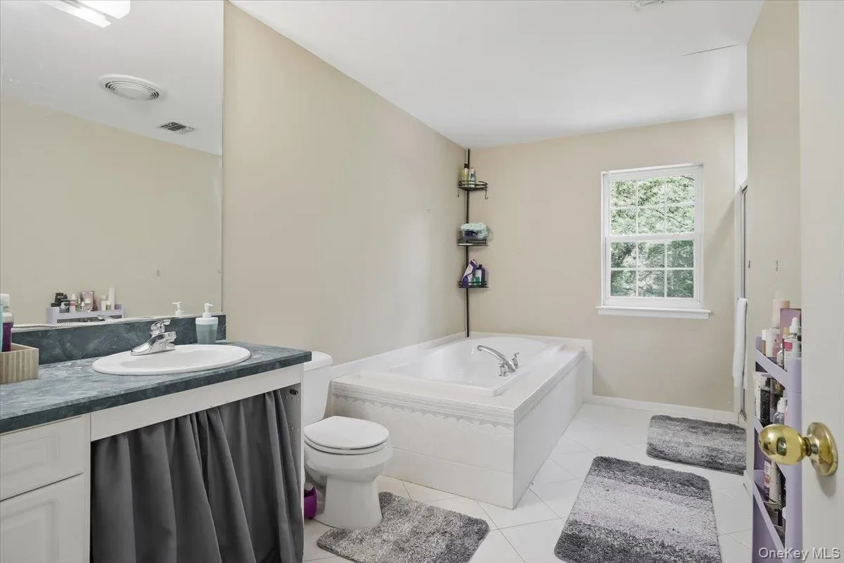 EN SUITE EN SUITE