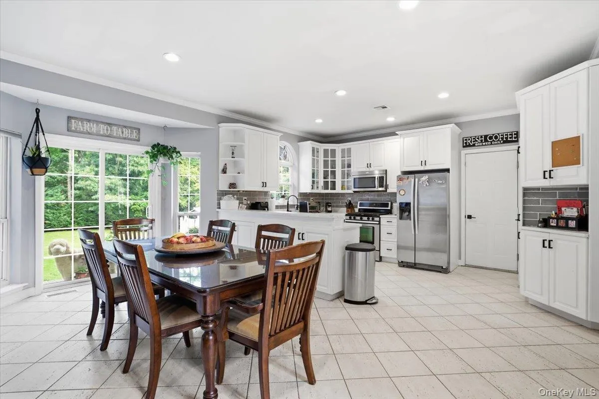 48 Province Drive, Brookhaven, NY, 5 Bedrooms Bedrooms, 15 Rooms Rooms,3 BathroomsBathrooms,Residential,For Rent,Province,0,1032962 48 Province Drive, Brookhaven, NY, 5 Bedrooms Bedrooms, 15 Rooms Rooms,3 BathroomsBathrooms,Residential,For Rent,Province,0,1032962