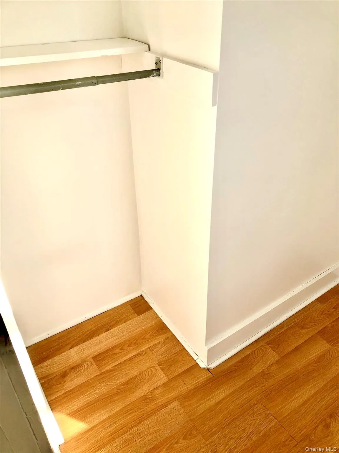 43 Broad Street, Middletown, NY, 2 Bedrooms Bedrooms, 5 Rooms Rooms,1 BathroomBathrooms,Residential Lease,For Rent,Broad,0,1032963 43 Broad Street, Middletown, NY, 2 Bedrooms Bedrooms, 5 Rooms Rooms,1 BathroomBathrooms,Residential Lease,For Rent,Broad,0,1032963