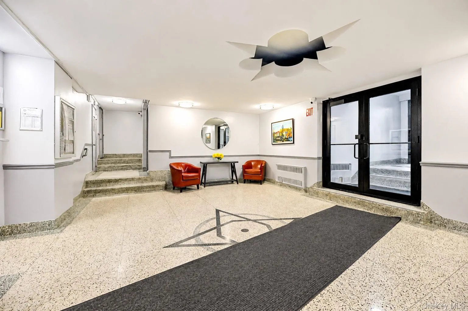 Lobby Lobby