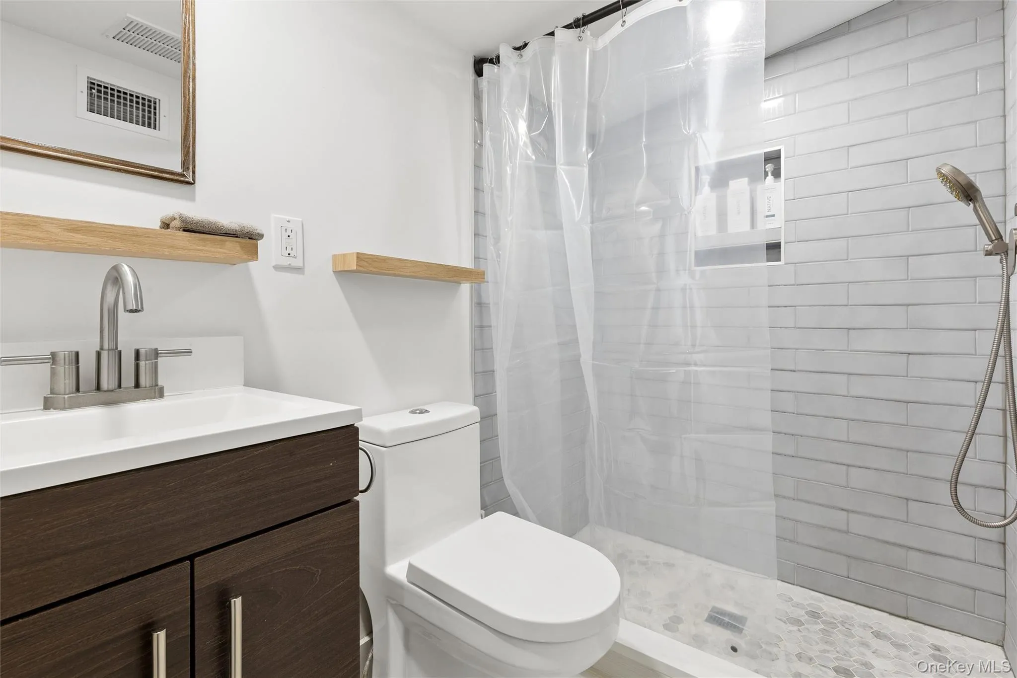 1350 Brick Kiln Road, Southampton, NY, 3 Bedrooms Bedrooms, 5 Rooms Rooms,3 BathroomsBathrooms,Residential Lease,For Rent,Brick Kiln,0,1032968 1350 Brick Kiln Road, Southampton, NY, 3 Bedrooms Bedrooms, 5 Rooms Rooms,3 BathroomsBathrooms,Residential Lease,For Rent,Brick Kiln,0,1032968
