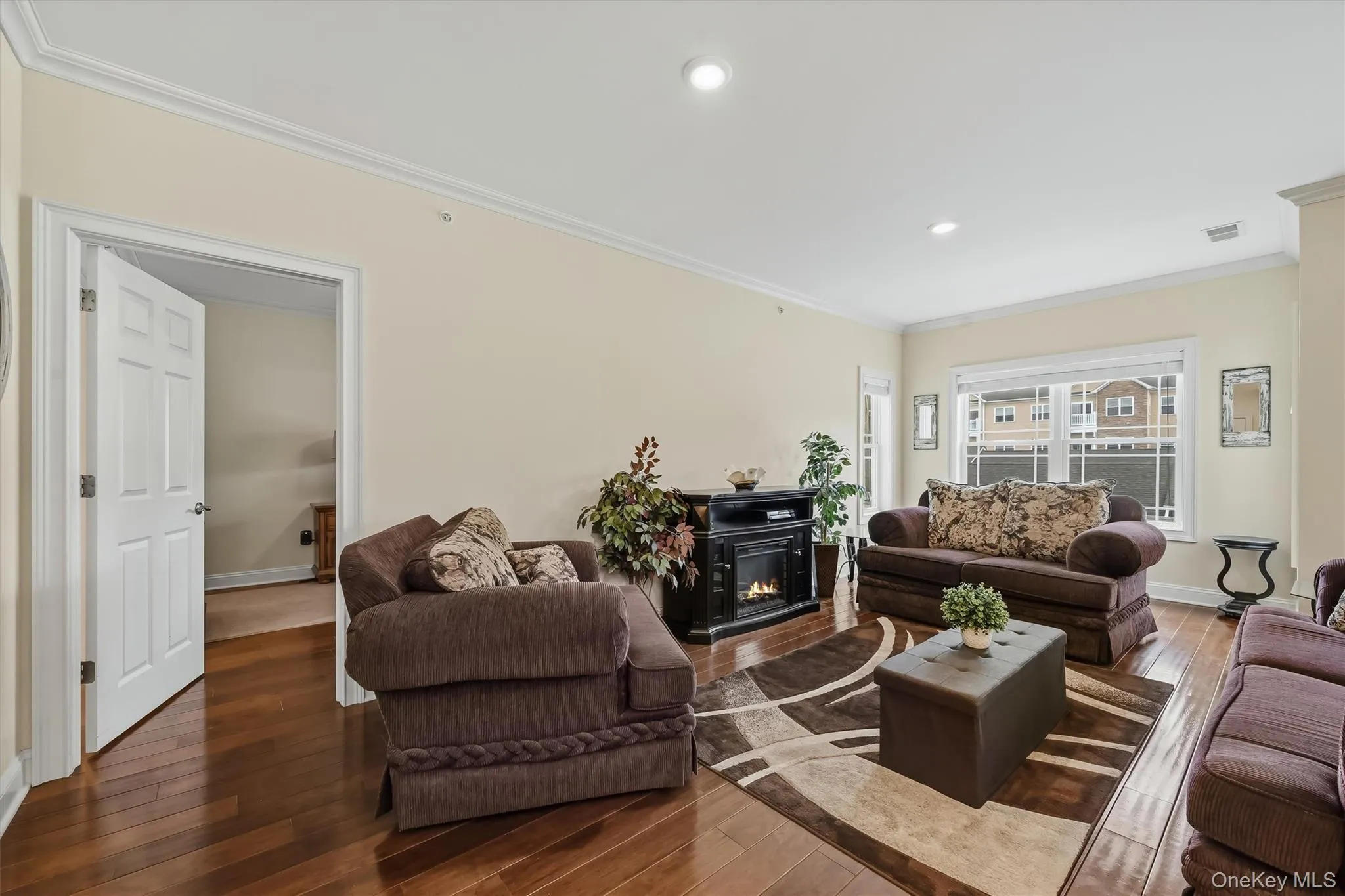 1309 Views Way, Ramapo, NY, 2 Bedrooms Bedrooms, 7 Rooms Rooms,2 BathroomsBathrooms,Residential,For Rent,Views,0,1032970 1309 Views Way, Ramapo, NY, 2 Bedrooms Bedrooms, 7 Rooms Rooms,2 BathroomsBathrooms,Residential,For Rent,Views,0,1032970
