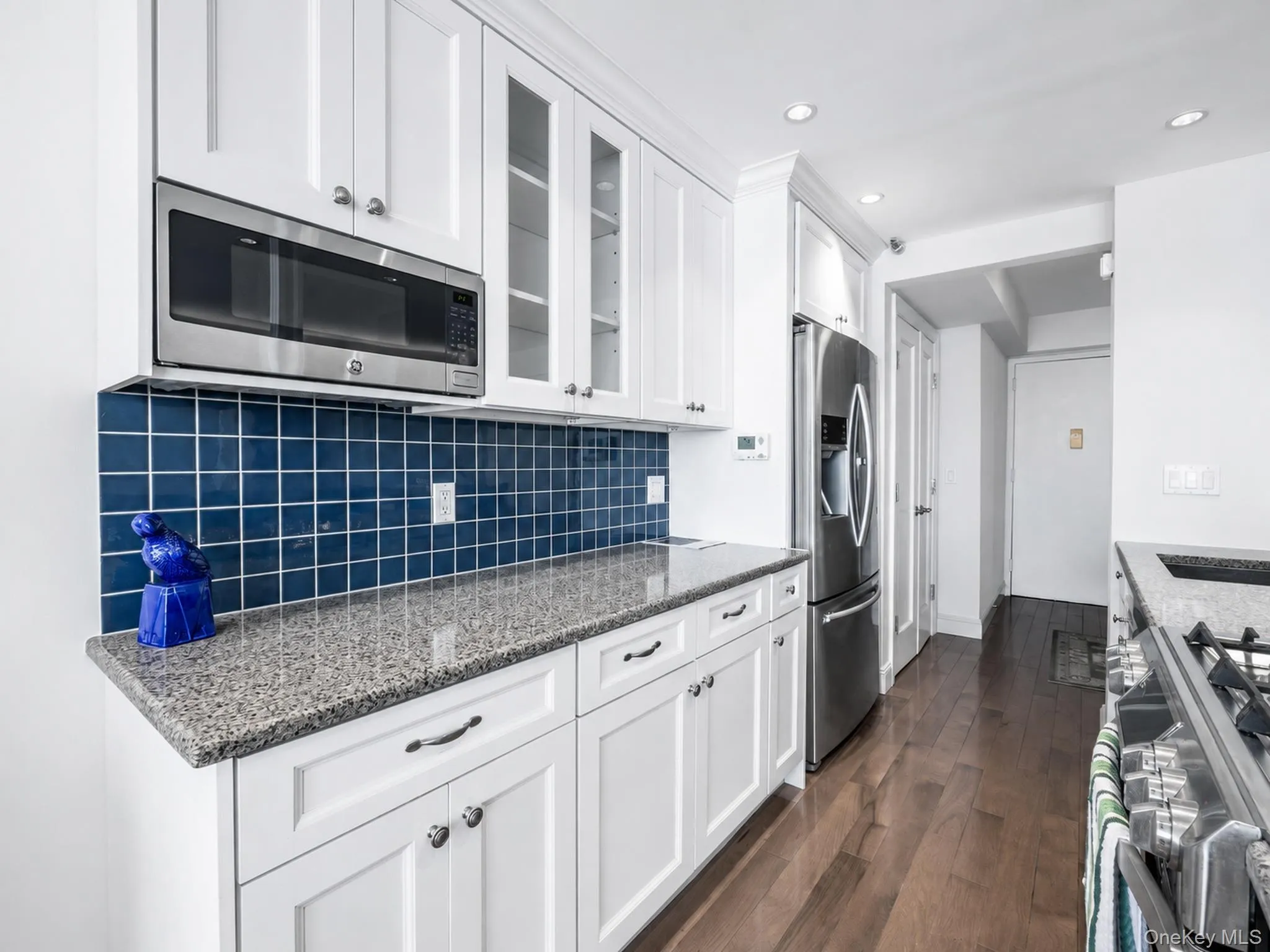 4-74 48th Avenue, New York, NY, 1 Bedroom Bedrooms, 4 Rooms Rooms,1 BathroomBathrooms,Residential,For Rent,48th Avenue,0,1032973 4-74 48th Avenue, New York, NY, 1 Bedroom Bedrooms, 4 Rooms Rooms,1 BathroomBathrooms,Residential,For Rent,48th Avenue,0,1032973