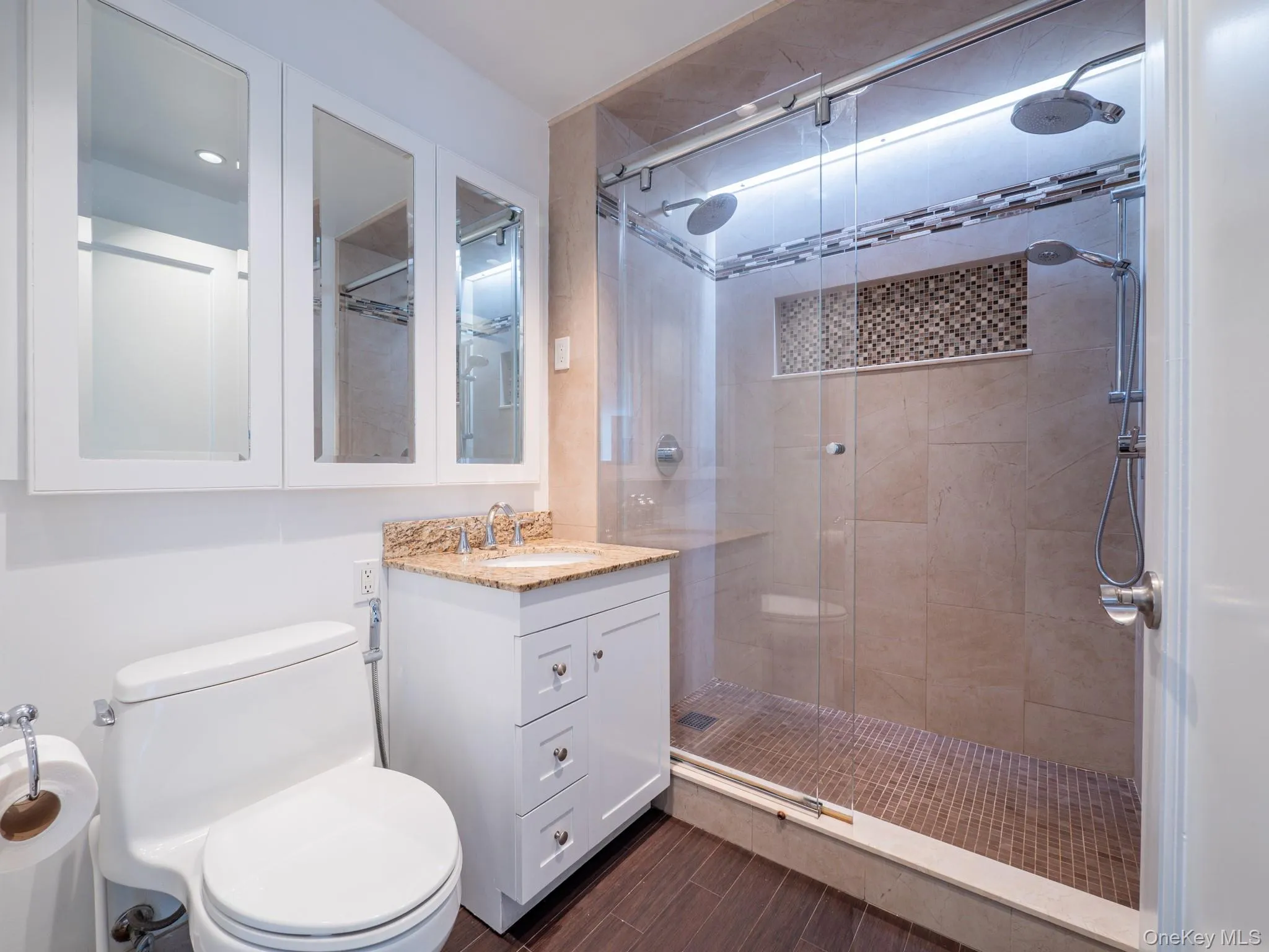 4-74 48th Avenue, New York, NY, 1 Bedroom Bedrooms, 4 Rooms Rooms,1 BathroomBathrooms,Residential,For Rent,48th Avenue,0,1032973 4-74 48th Avenue, New York, NY, 1 Bedroom Bedrooms, 4 Rooms Rooms,1 BathroomBathrooms,Residential,For Rent,48th Avenue,0,1032973