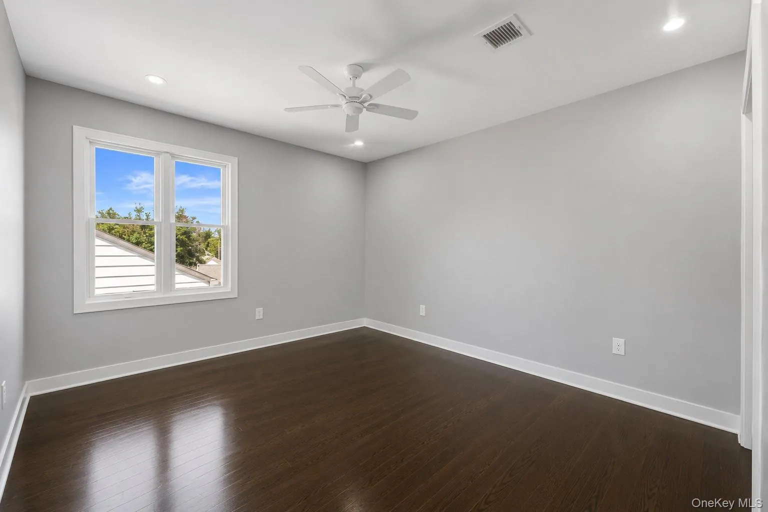 8341 Little Neck Parkway, New York, NY, 5 Bedrooms Bedrooms, 8 Rooms Rooms,4 BathroomsBathrooms,Residential,For Rent,Little Neck,0,1032975 8341 Little Neck Parkway, New York, NY, 5 Bedrooms Bedrooms, 8 Rooms Rooms,4 BathroomsBathrooms,Residential,For Rent,Little Neck,0,1032975