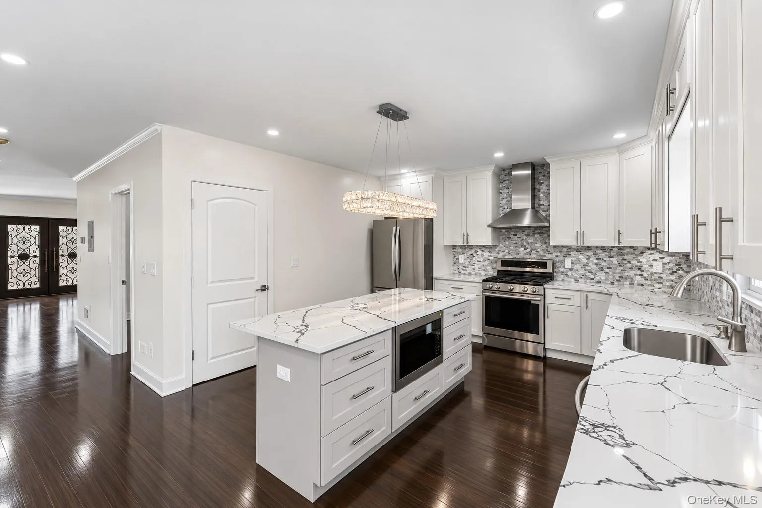 8341 Little Neck Parkway, New York, NY, 5 Bedrooms Bedrooms, 8 Rooms Rooms,4 BathroomsBathrooms,Residential,For Rent,Little Neck,0,1032975 8341 Little Neck Parkway, New York, NY, 5 Bedrooms Bedrooms, 8 Rooms Rooms,4 BathroomsBathrooms,Residential,For Rent,Little Neck,0,1032975