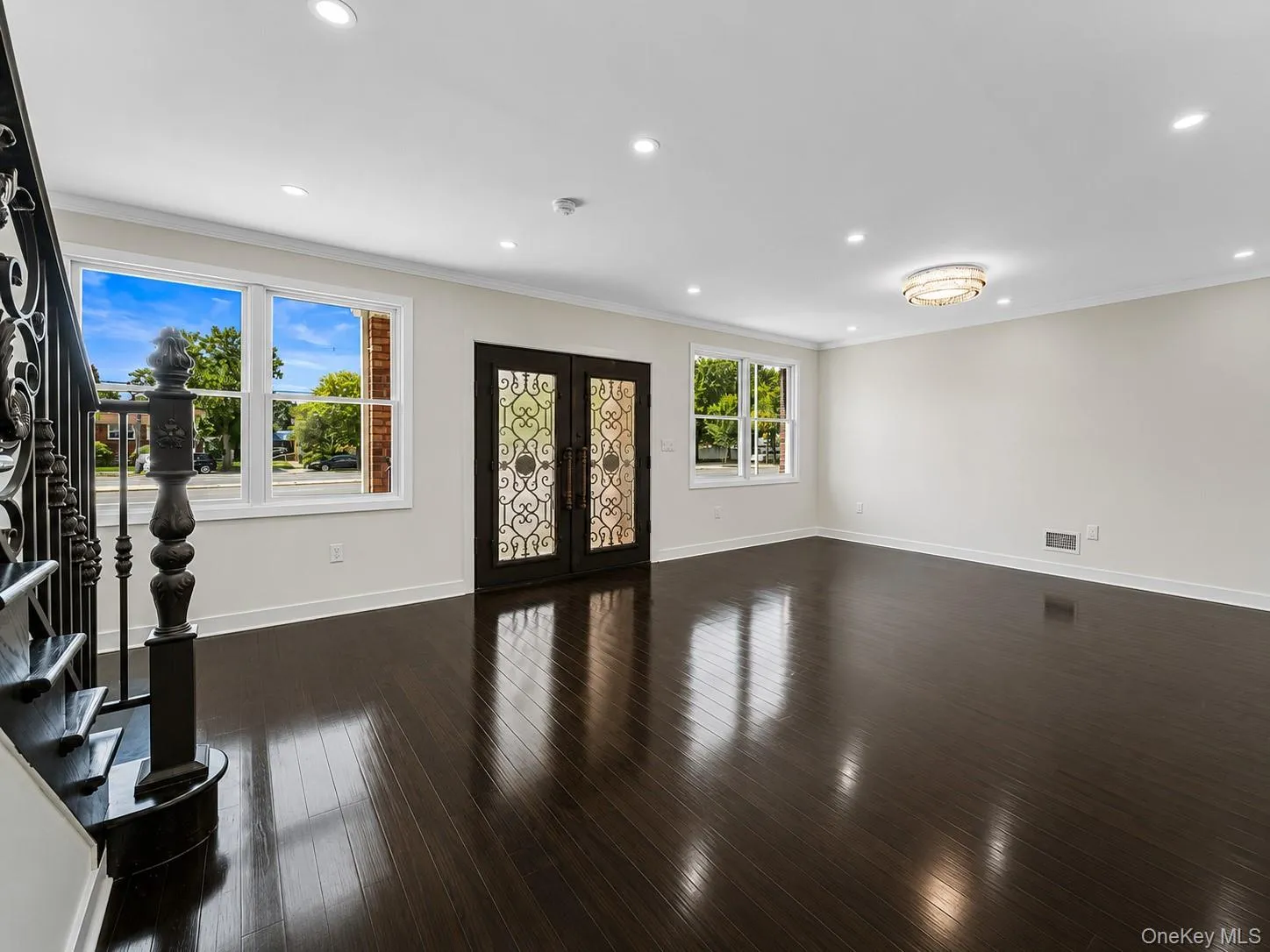 8341 Little Neck Parkway, New York, NY, 5 Bedrooms Bedrooms, 8 Rooms Rooms,4 BathroomsBathrooms,Residential,For Rent,Little Neck,0,1032975 8341 Little Neck Parkway, New York, NY, 5 Bedrooms Bedrooms, 8 Rooms Rooms,4 BathroomsBathrooms,Residential,For Rent,Little Neck,0,1032975