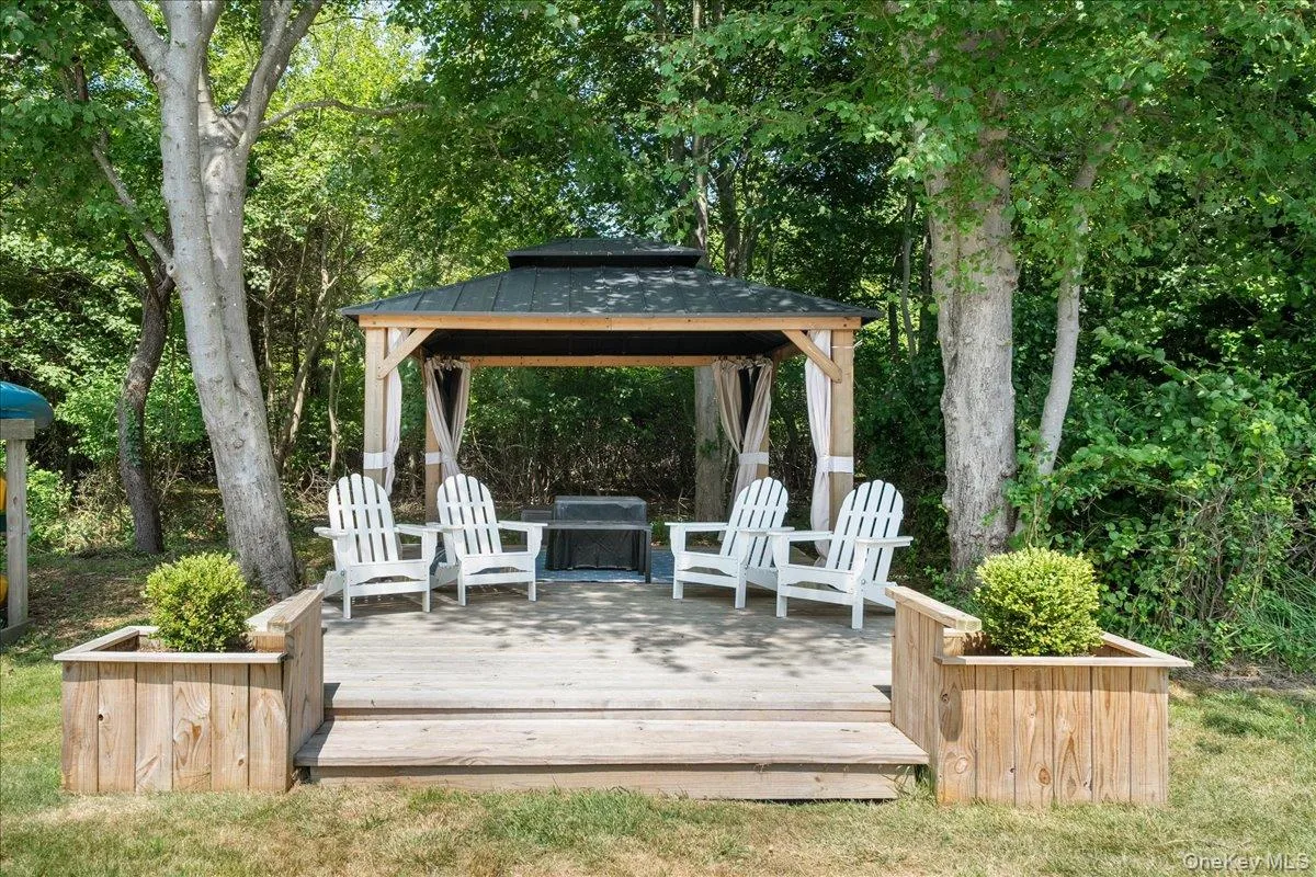 93 Boathouse Lane, Islip, NY, 2 Bedrooms Bedrooms, 6 Rooms Rooms,2 BathroomsBathrooms,Residential,For Rent,Boathouse,0,1032976 93 Boathouse Lane, Islip, NY, 2 Bedrooms Bedrooms, 6 Rooms Rooms,2 BathroomsBathrooms,Residential,For Rent,Boathouse,0,1032976