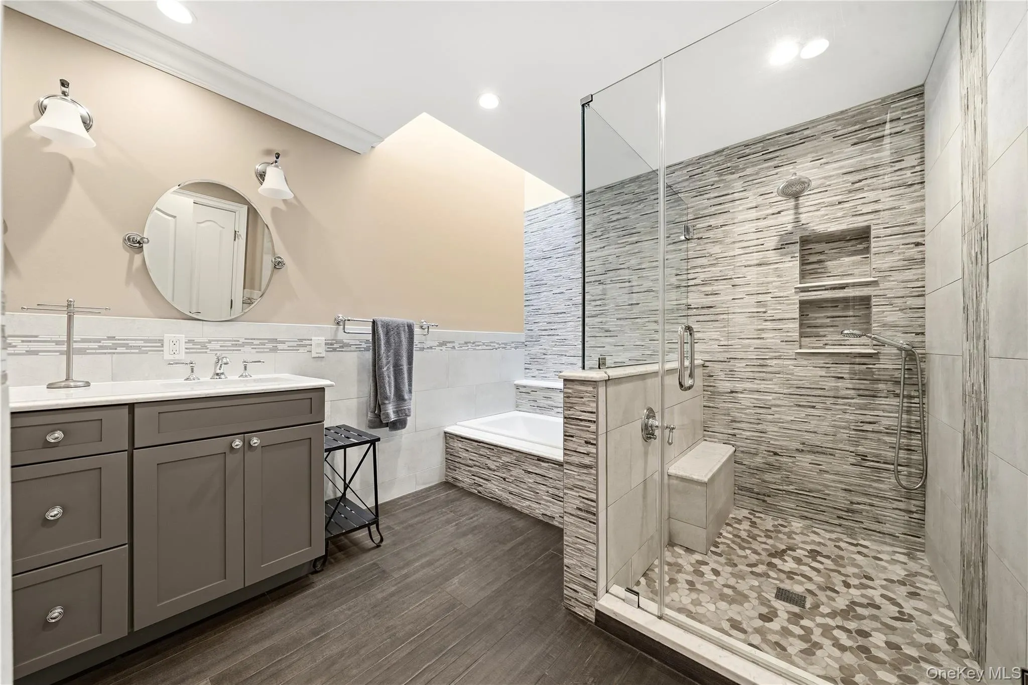 93 Boathouse Lane, Islip, NY, 2 Bedrooms Bedrooms, 6 Rooms Rooms,2 BathroomsBathrooms,Residential,For Rent,Boathouse,0,1032976 93 Boathouse Lane, Islip, NY, 2 Bedrooms Bedrooms, 6 Rooms Rooms,2 BathroomsBathrooms,Residential,For Rent,Boathouse,0,1032976