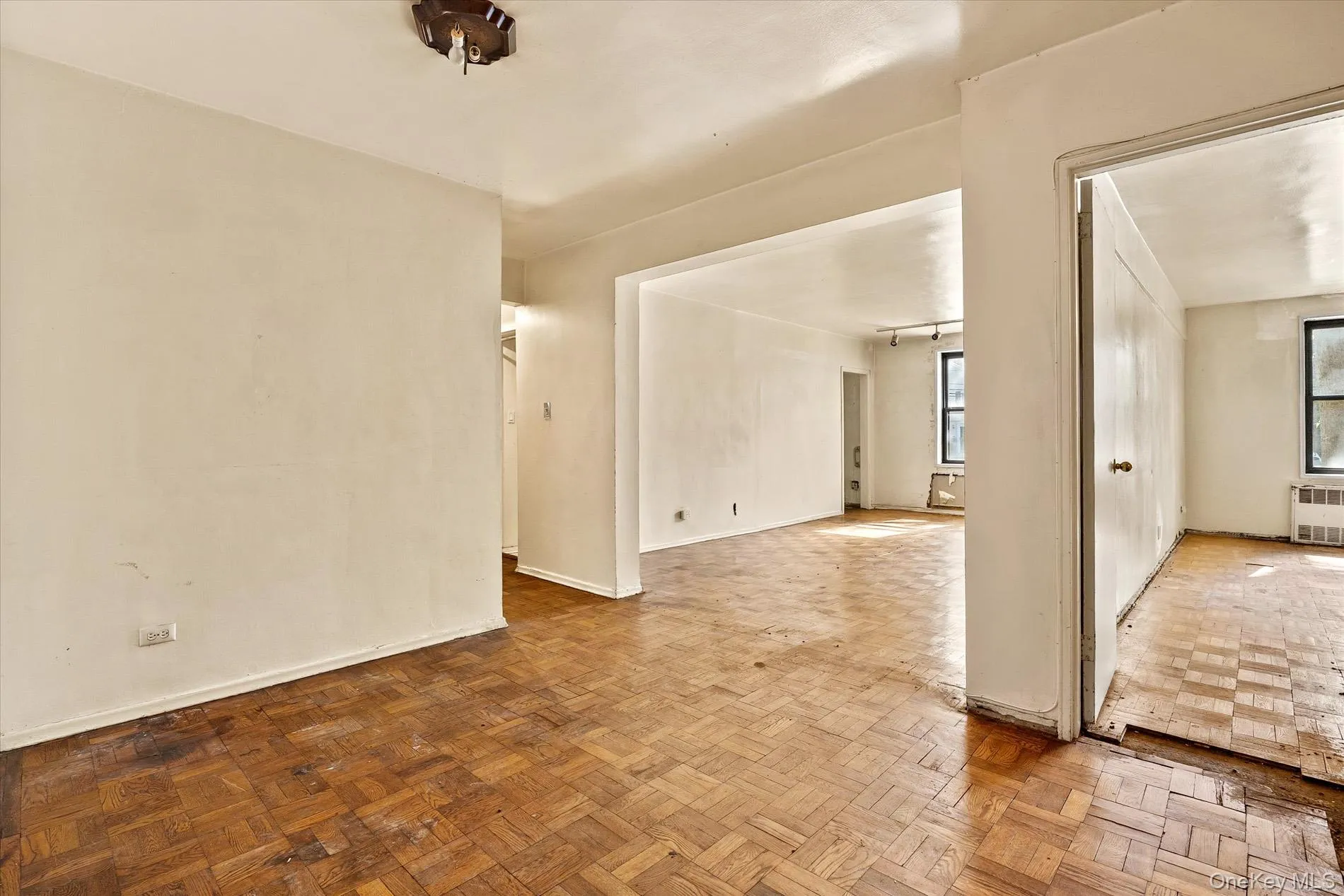 80-35 Springfield Blvd, New York, NY, 2 Bedrooms Bedrooms, 3 Rooms Rooms,2 BathroomsBathrooms,Residential,For Rent,Springfield Blvd,0,1032987 80-35 Springfield Blvd, New York, NY, 2 Bedrooms Bedrooms, 3 Rooms Rooms,2 BathroomsBathrooms,Residential,For Rent,Springfield Blvd,0,1032987