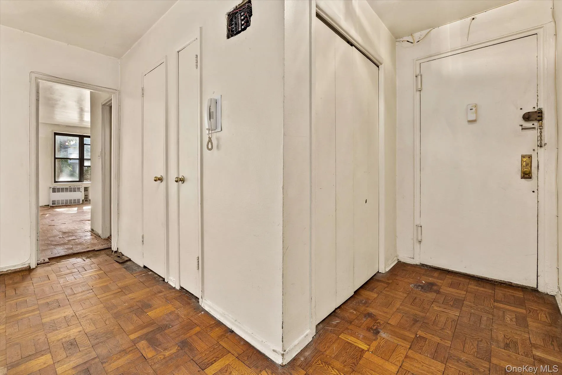 80-35 Springfield Blvd, New York, NY, 2 Bedrooms Bedrooms, 3 Rooms Rooms,2 BathroomsBathrooms,Residential,For Rent,Springfield Blvd,0,1032987 80-35 Springfield Blvd, New York, NY, 2 Bedrooms Bedrooms, 3 Rooms Rooms,2 BathroomsBathrooms,Residential,For Rent,Springfield Blvd,0,1032987