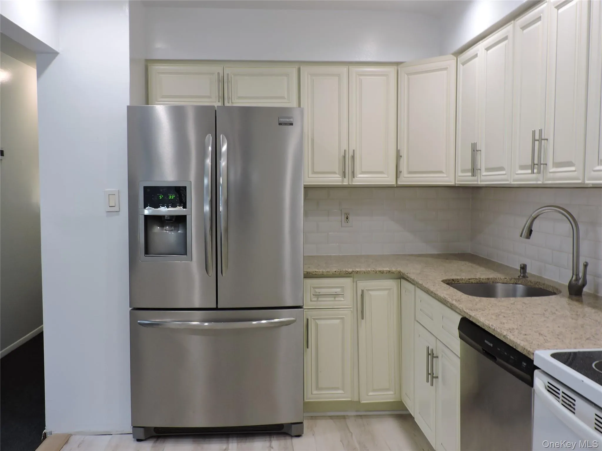 134-46 161st Street, New York, NY, 3 Bedrooms Bedrooms, 6 Rooms Rooms,2 BathroomsBathrooms,Residential Lease,For Rent,161st,0,1032989 134-46 161st Street, New York, NY, 3 Bedrooms Bedrooms, 6 Rooms Rooms,2 BathroomsBathrooms,Residential Lease,For Rent,161st,0,1032989
