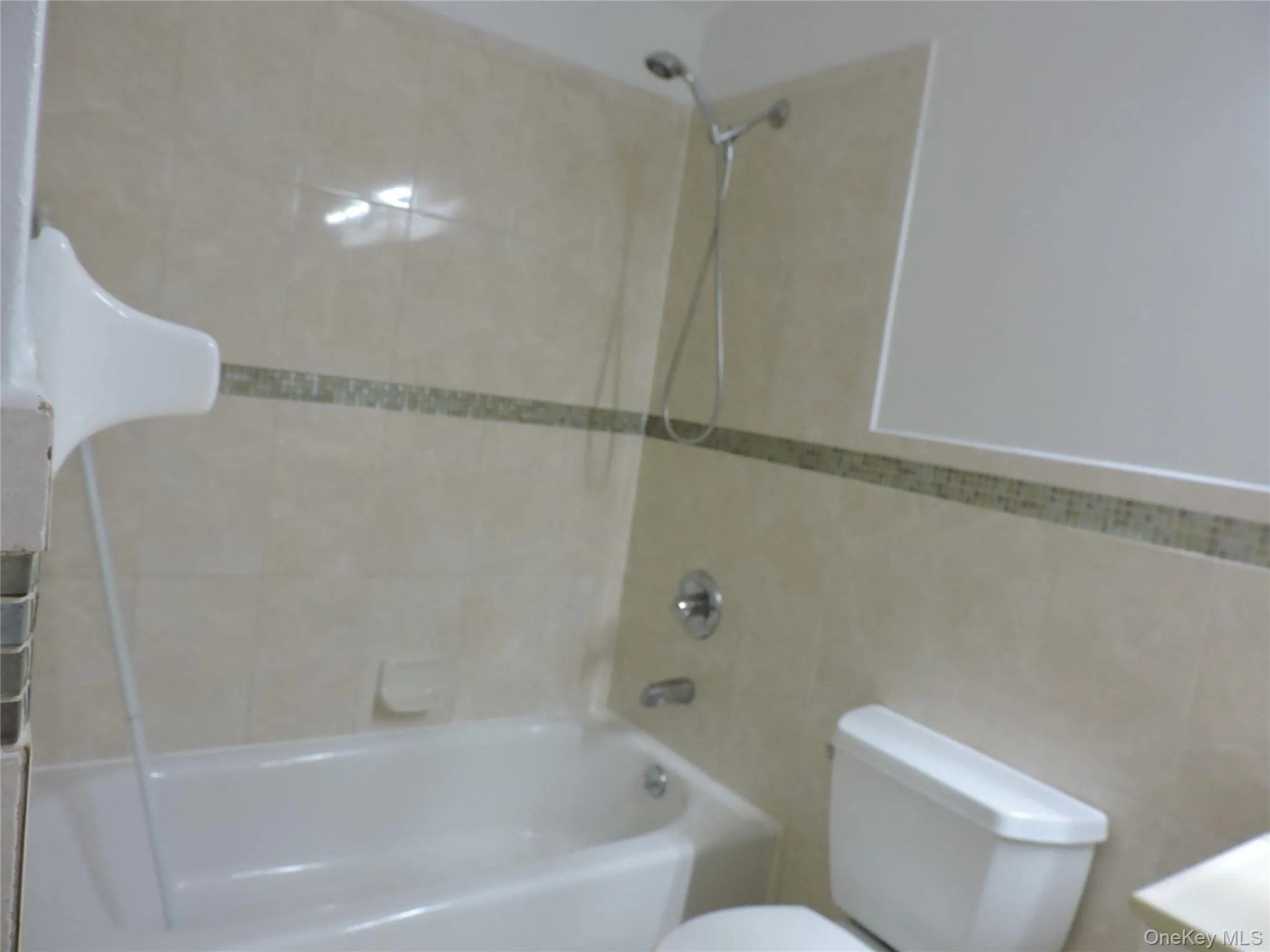134-46 161st Street, New York, NY, 3 Bedrooms Bedrooms, 6 Rooms Rooms,2 BathroomsBathrooms,Residential Lease,For Rent,161st,0,1032989 134-46 161st Street, New York, NY, 3 Bedrooms Bedrooms, 6 Rooms Rooms,2 BathroomsBathrooms,Residential Lease,For Rent,161st,0,1032989