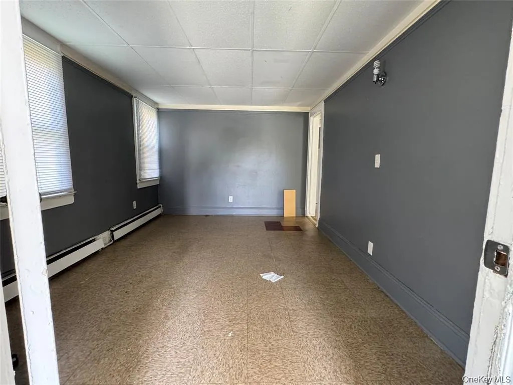 193 Graham Avenue, Hempstead, NY, 4 Bedrooms Bedrooms, 7 Rooms Rooms,3 BathroomsBathrooms,Residential,For Rent,Graham,0,1032991 193 Graham Avenue, Hempstead, NY, 4 Bedrooms Bedrooms, 7 Rooms Rooms,3 BathroomsBathrooms,Residential,For Rent,Graham,0,1032991