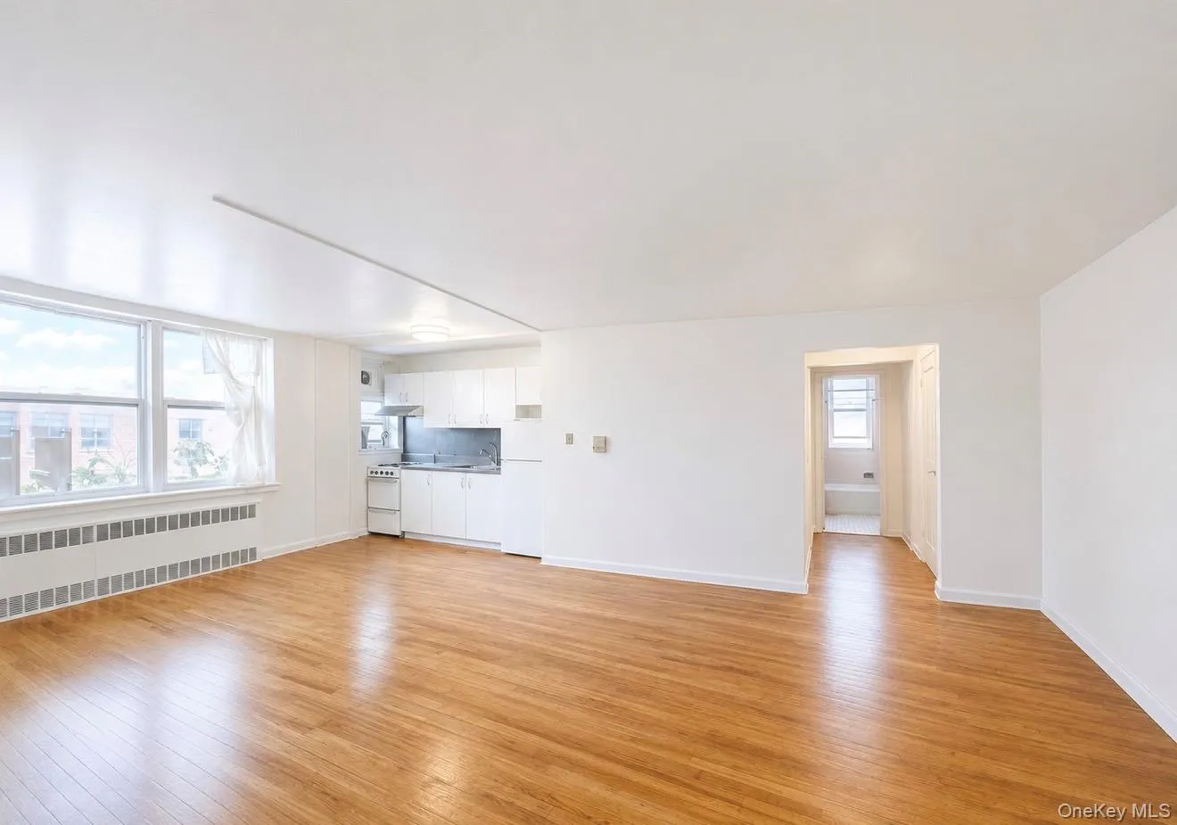 14444 41st Avenue, New York, NY, 1 Bedroom Bedrooms, 3 Rooms Rooms,1 BathroomBathrooms,Residential,For Rent,41st,0,1032992 14444 41st Avenue, New York, NY, 1 Bedroom Bedrooms, 3 Rooms Rooms,1 BathroomBathrooms,Residential,For Rent,41st,0,1032992