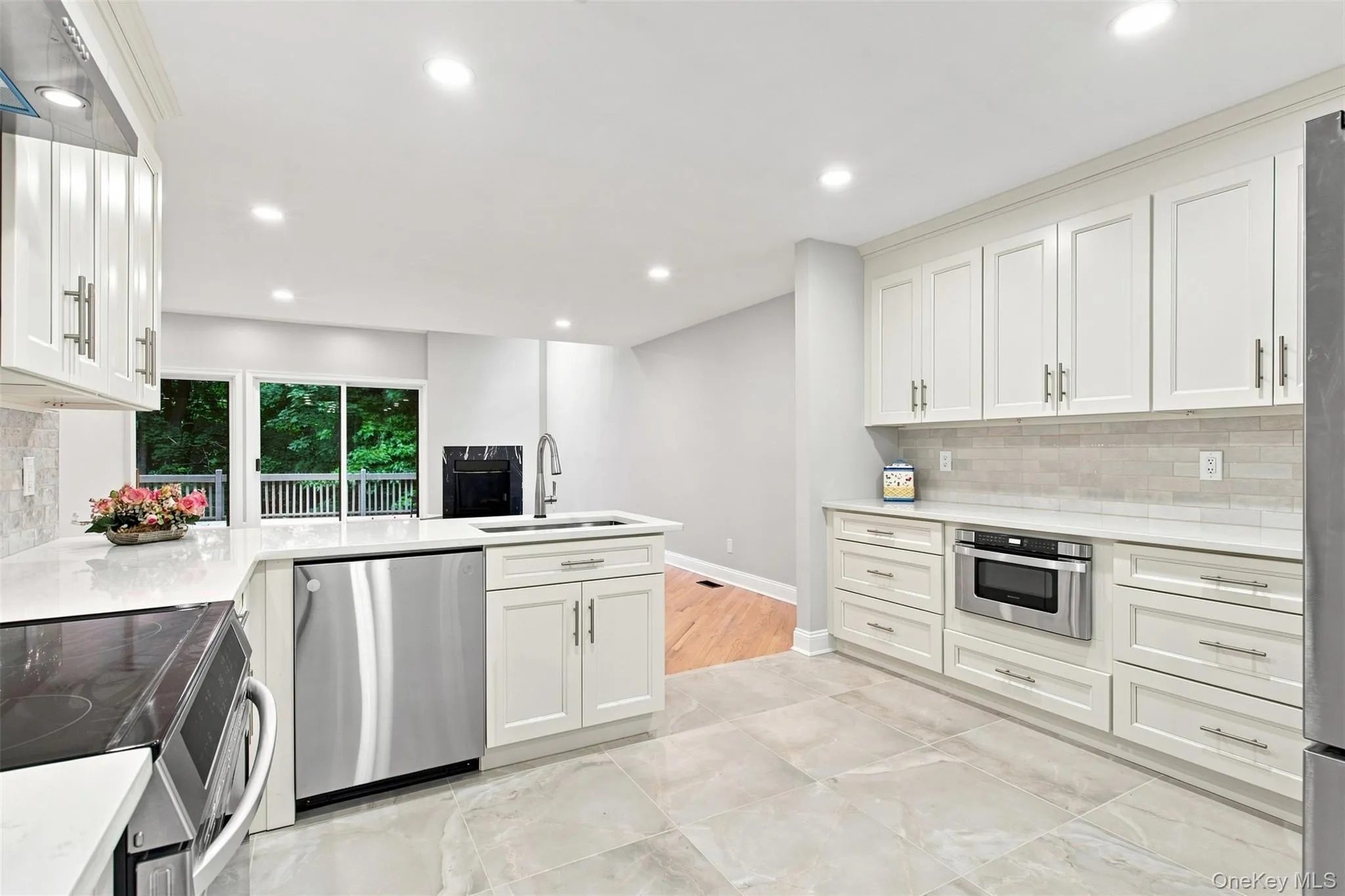 3 Willada Lane, Glen Cove, NY, 4 Bedrooms Bedrooms, 15 Rooms Rooms,3 BathroomsBathrooms,Residential,For Rent,Willada,0,1032996 3 Willada Lane, Glen Cove, NY, 4 Bedrooms Bedrooms, 15 Rooms Rooms,3 BathroomsBathrooms,Residential,For Rent,Willada,0,1032996