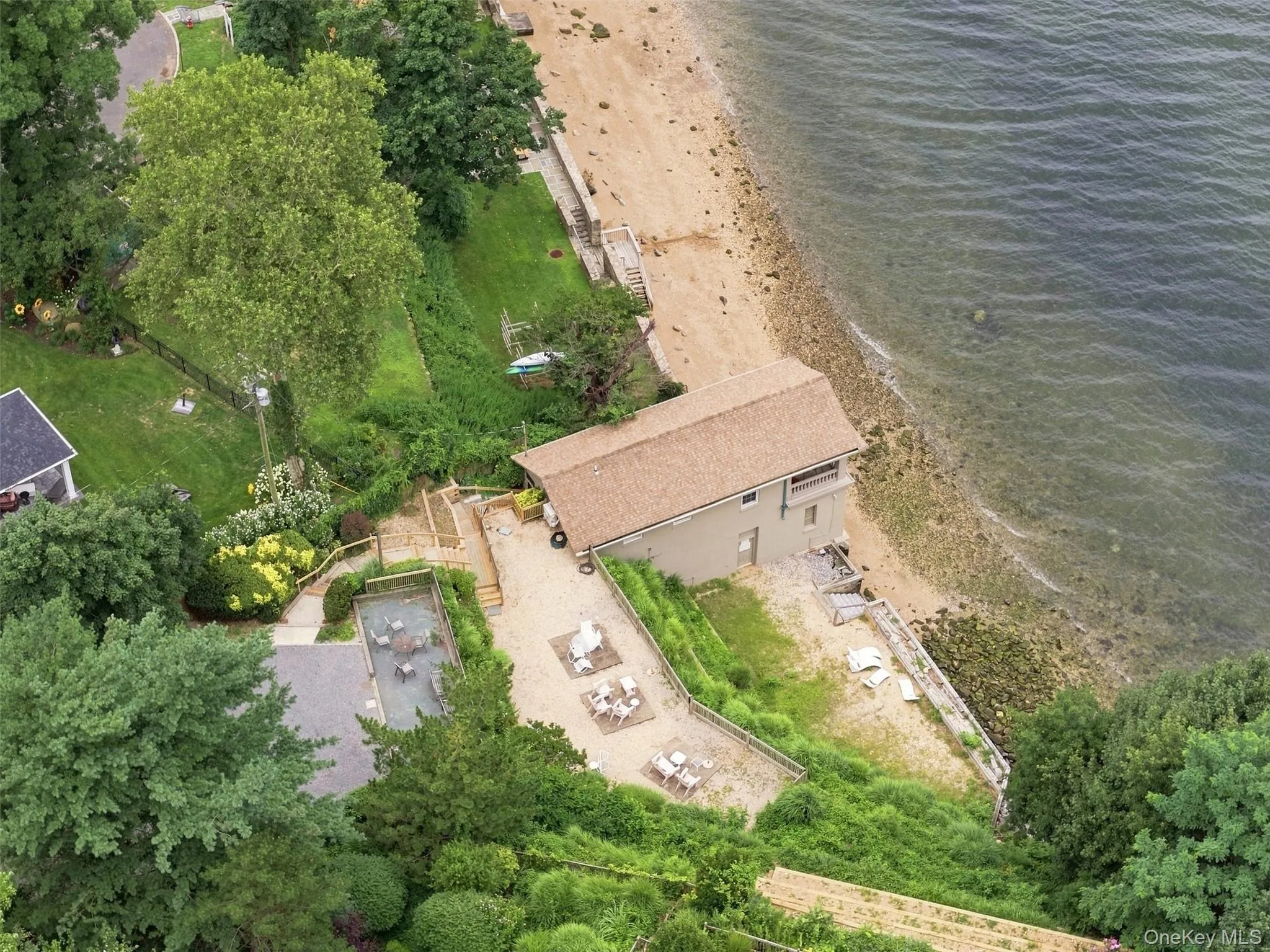 3 Willada Lane, Glen Cove, NY, 4 Bedrooms Bedrooms, 15 Rooms Rooms,3 BathroomsBathrooms,Residential,For Rent,Willada,0,1032996 3 Willada Lane, Glen Cove, NY, 4 Bedrooms Bedrooms, 15 Rooms Rooms,3 BathroomsBathrooms,Residential,For Rent,Willada,0,1032996