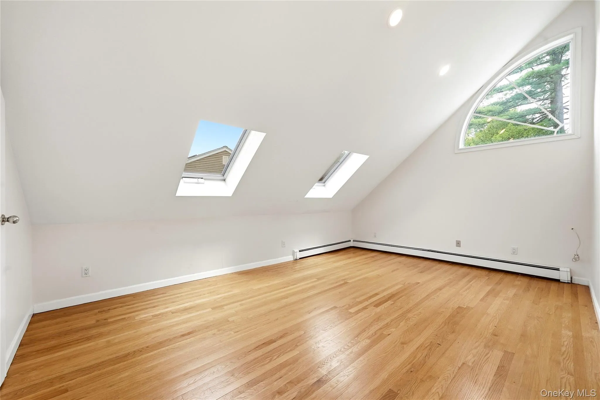 9 Addison Lane, Oyster Bay, NY, 5 Bedrooms Bedrooms, 11 Rooms Rooms,5 BathroomsBathrooms,Residential,For Rent,Addison,0,1032997 9 Addison Lane, Oyster Bay, NY, 5 Bedrooms Bedrooms, 11 Rooms Rooms,5 BathroomsBathrooms,Residential,For Rent,Addison,0,1032997