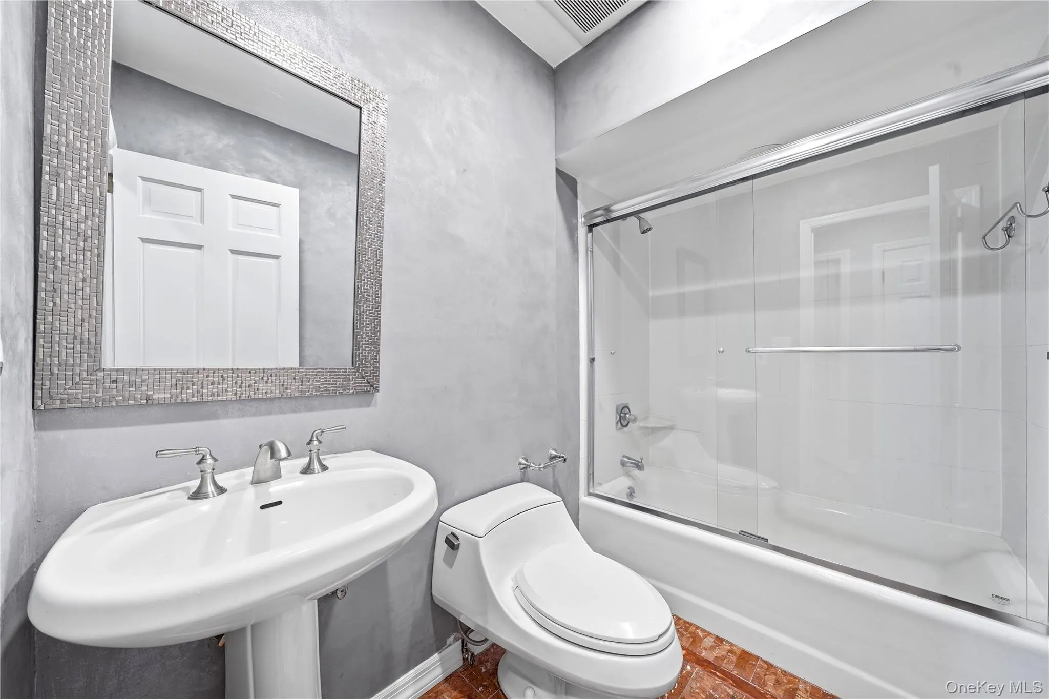 9 Addison Lane, Oyster Bay, NY, 5 Bedrooms Bedrooms, 11 Rooms Rooms,5 BathroomsBathrooms,Residential,For Rent,Addison,0,1032997 9 Addison Lane, Oyster Bay, NY, 5 Bedrooms Bedrooms, 11 Rooms Rooms,5 BathroomsBathrooms,Residential,For Rent,Addison,0,1032997