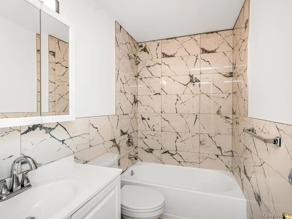 150 Surf Drive, New York, NY, 3 Bedrooms Bedrooms, 7 Rooms Rooms,2 BathroomsBathrooms,Residential,For Rent,Surf,0,1033005 150 Surf Drive, New York, NY, 3 Bedrooms Bedrooms, 7 Rooms Rooms,2 BathroomsBathrooms,Residential,For Rent,Surf,0,1033005