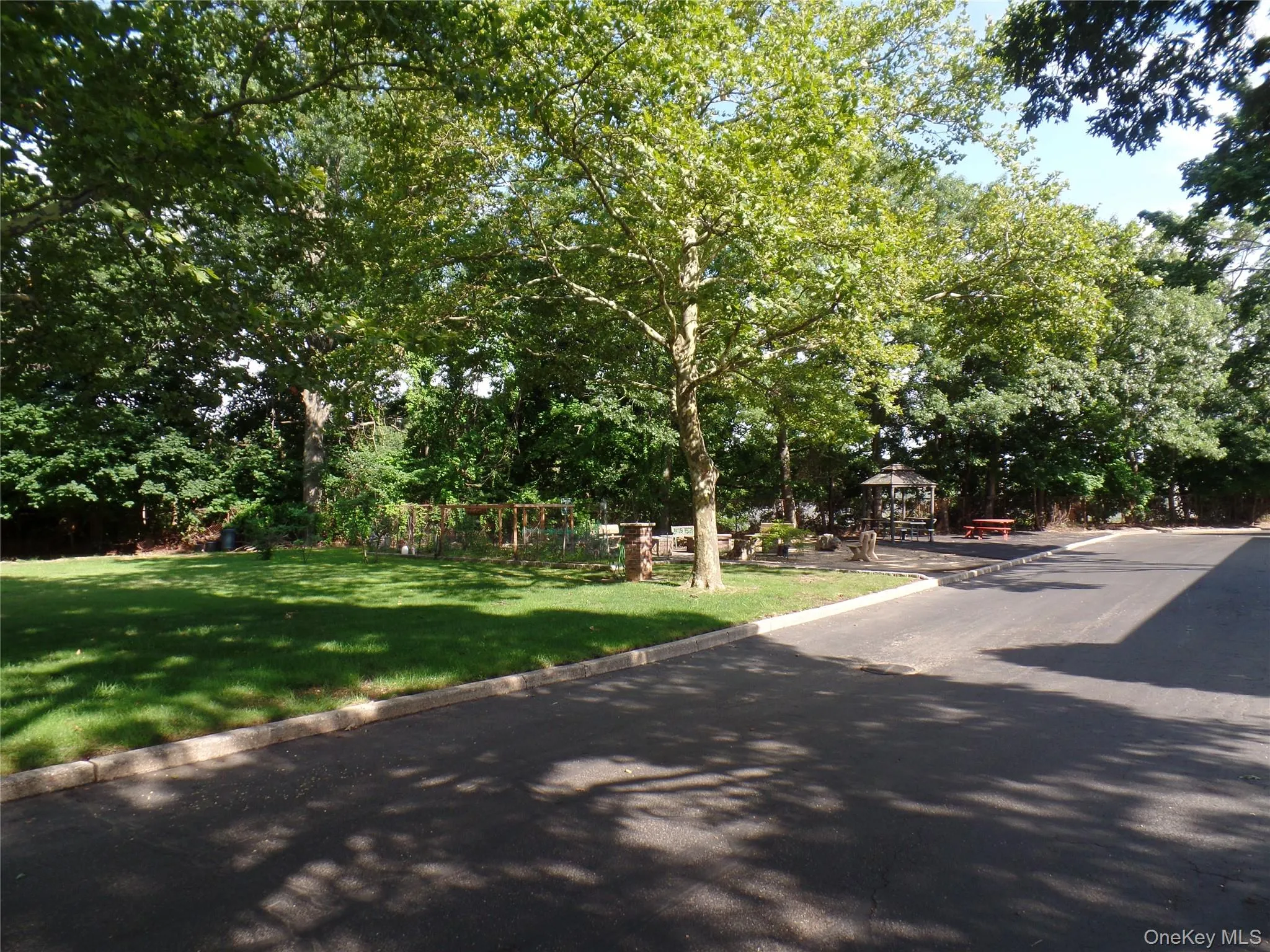 178 Jervis Avenue, Babylon, NY, 1 Bedroom Bedrooms, 4 Rooms Rooms,1 BathroomBathrooms,Residential Lease,For Rent,Jervis,0,1033016 178 Jervis Avenue, Babylon, NY, 1 Bedroom Bedrooms, 4 Rooms Rooms,1 BathroomBathrooms,Residential Lease,For Rent,Jervis,0,1033016