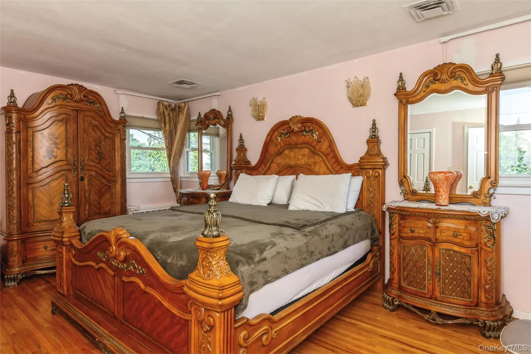 786 Carl Avenue, Hempstead, NY, 4 Bedrooms Bedrooms, 11 Rooms Rooms,2 BathroomsBathrooms,Residential,For Rent,Carl,0,1033017 786 Carl Avenue, Hempstead, NY, 4 Bedrooms Bedrooms, 11 Rooms Rooms,2 BathroomsBathrooms,Residential,For Rent,Carl,0,1033017
