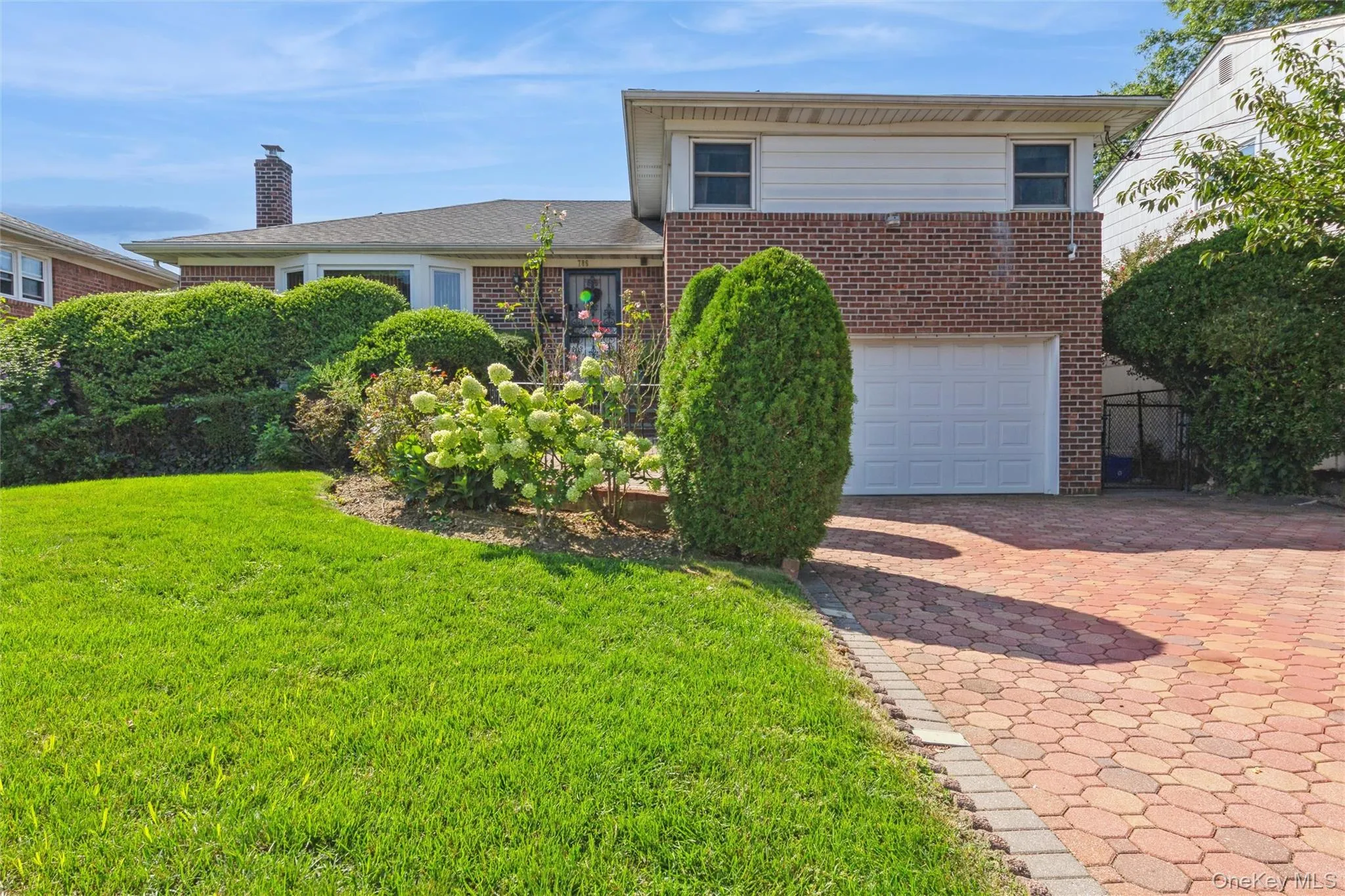 786 Carl Avenue, Hempstead, NY, 4 Bedrooms Bedrooms, 11 Rooms Rooms,2 BathroomsBathrooms,Residential,For Rent,Carl,0,1033017 786 Carl Avenue, Hempstead, NY, 4 Bedrooms Bedrooms, 11 Rooms Rooms,2 BathroomsBathrooms,Residential,For Rent,Carl,0,1033017